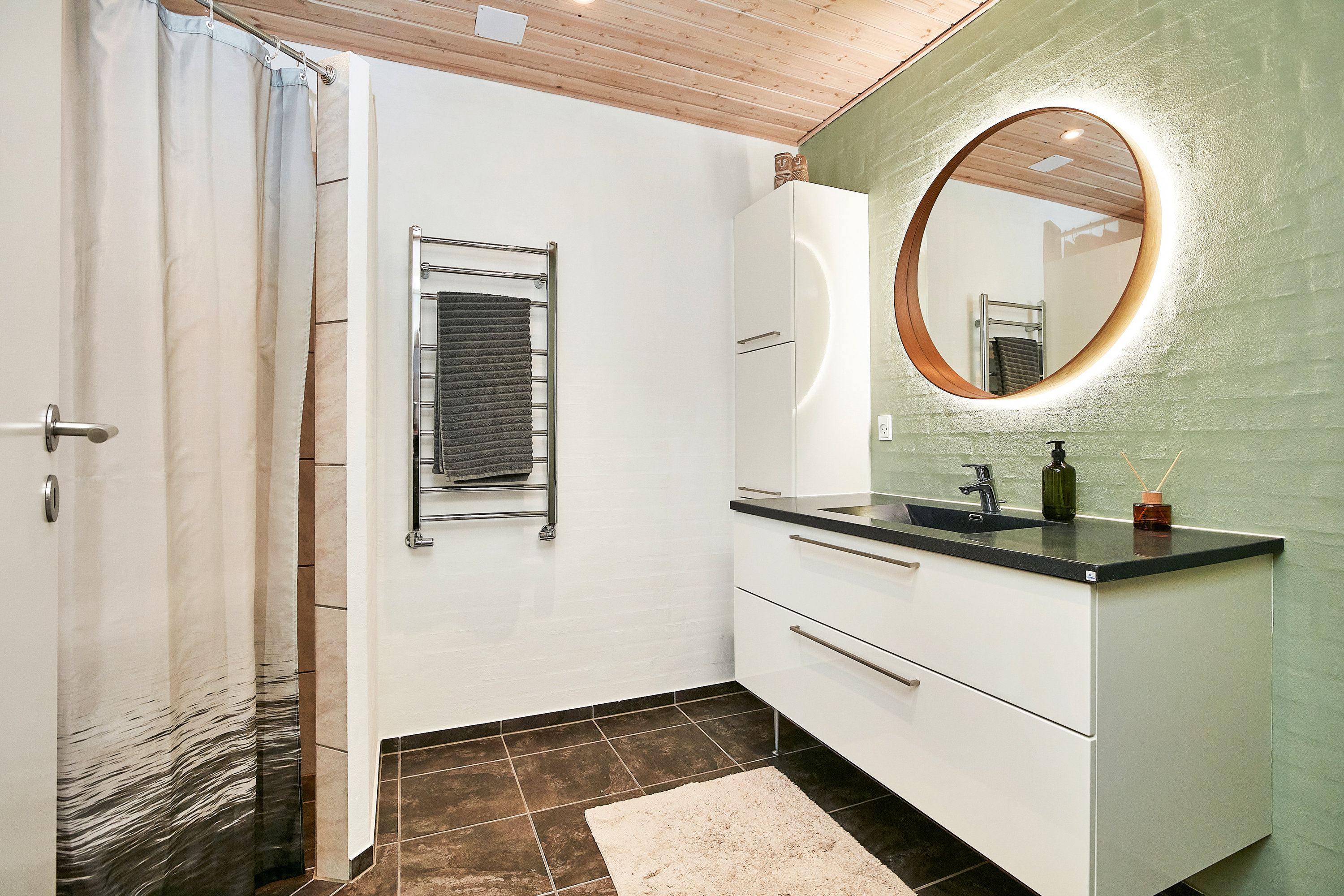 Fremhævet  billede i fuldskærmstilstand. Billede af Smedevænget 17, Kollemorten, 7323 Give