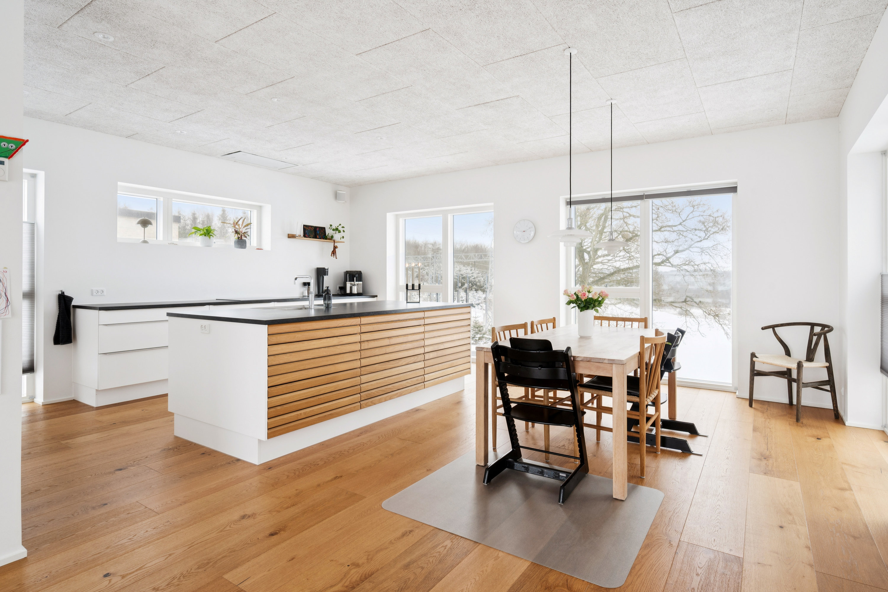 Fremhævet værelse billede i fuldskærmstilstand. Billede af Haarbakken 24, 8382 Hinnerup