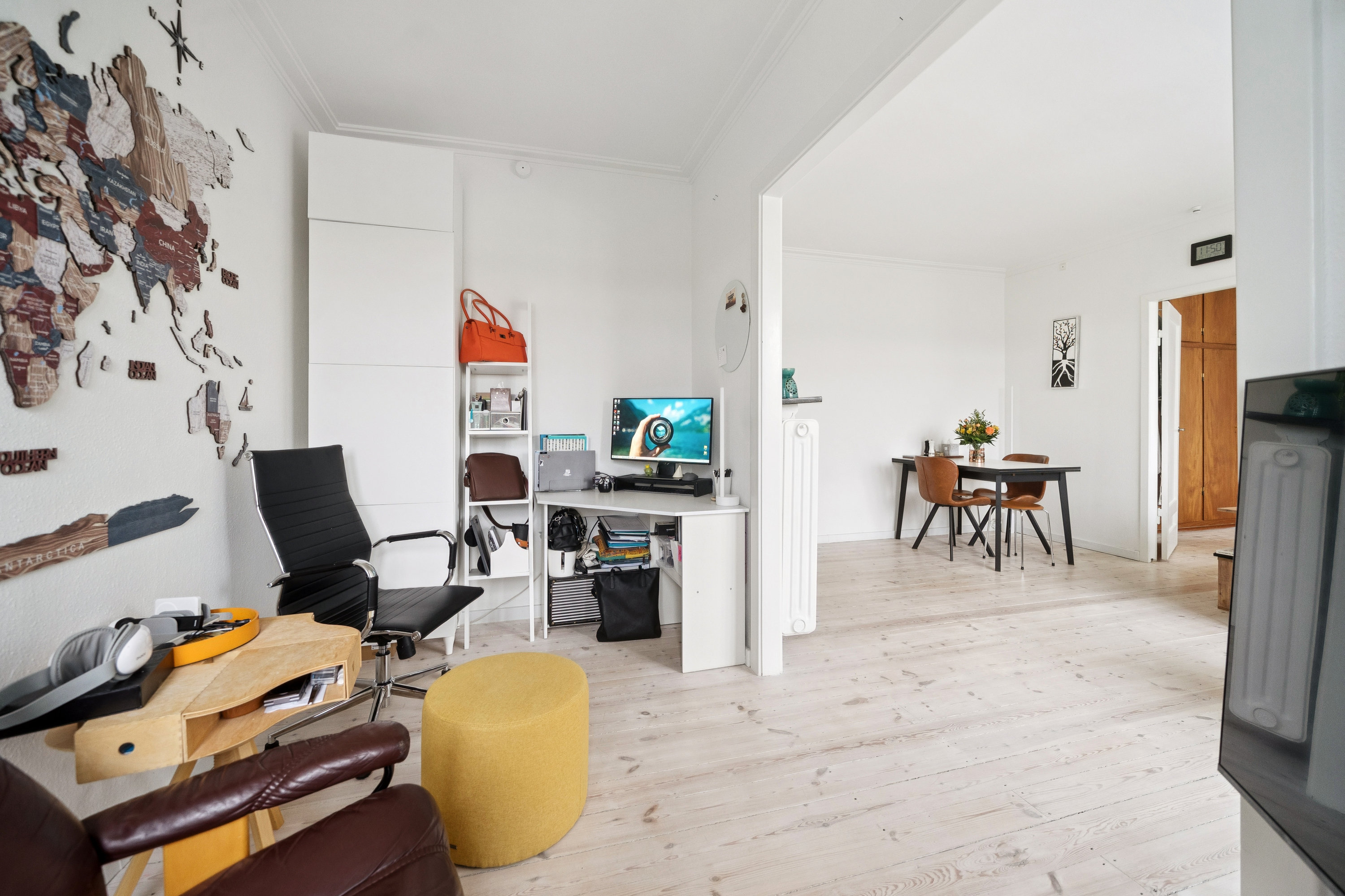 Fremhævet stue billede i fuldskærmstilstand. Billede af Flakholmen 25, 2. 5., 2720 Vanløse