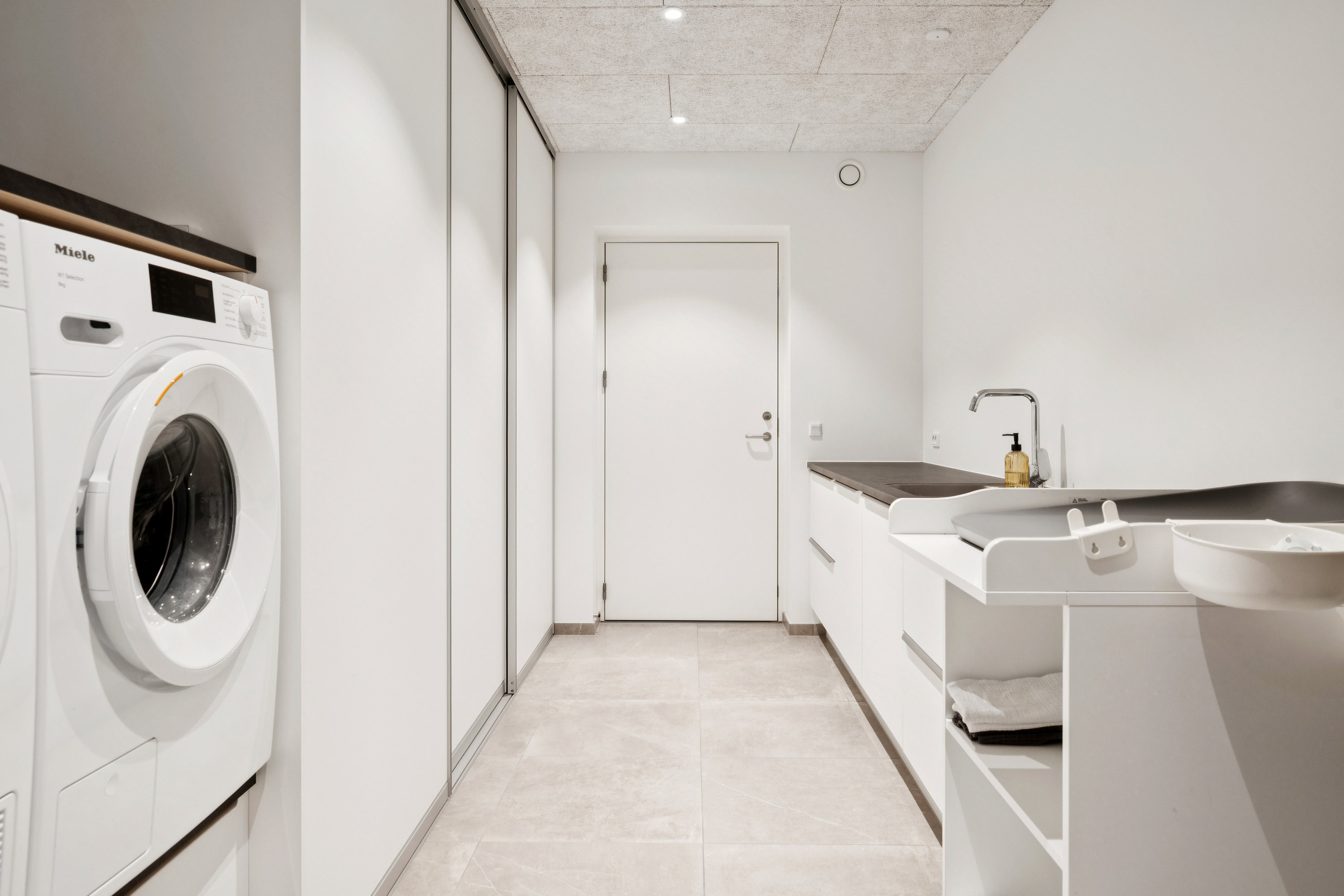 Fremhævet bryggers billede i fuldskærmstilstand. Billede af Haarbakken 24, 8382 Hinnerup