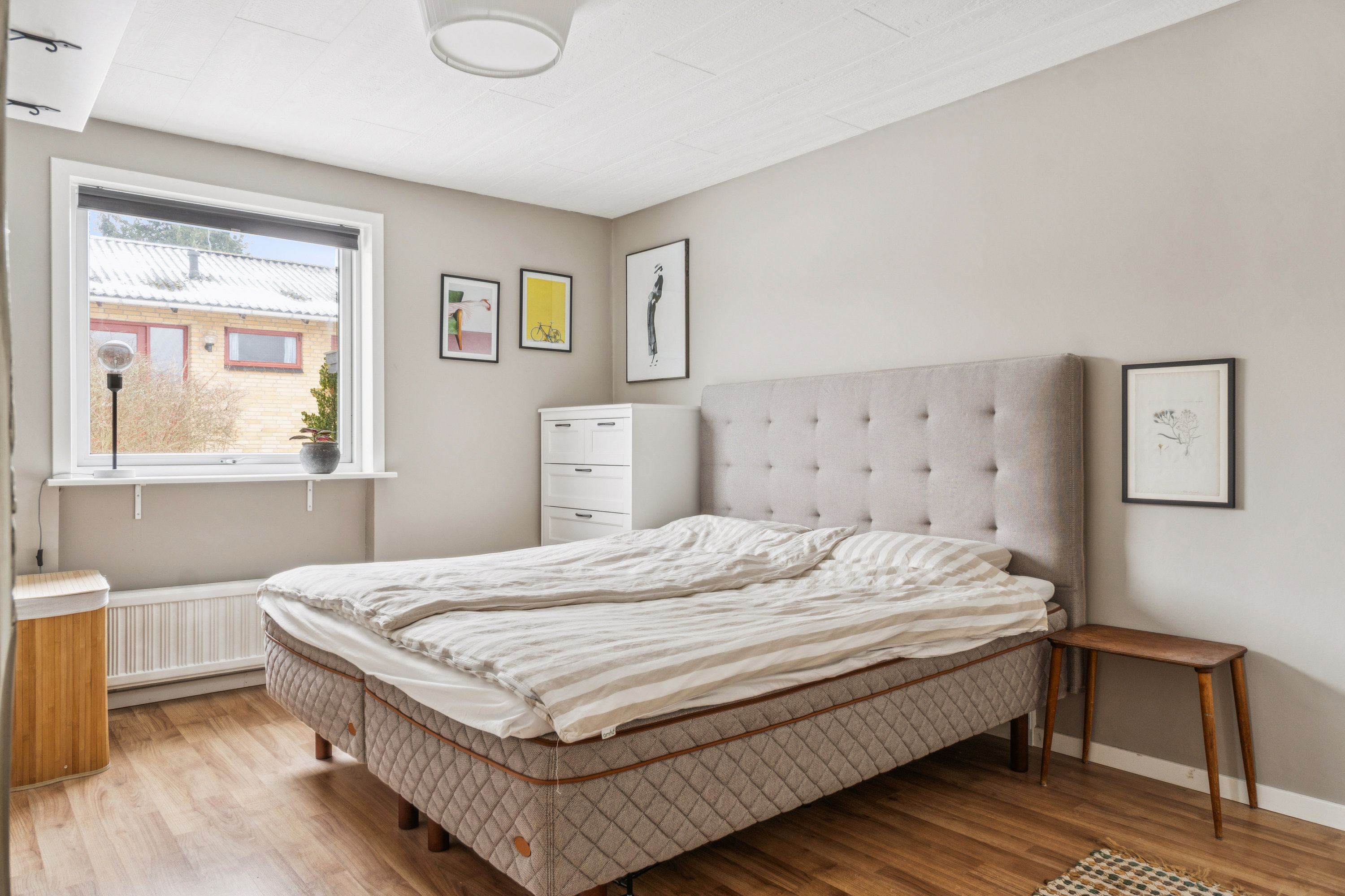 Fremhævet værelse billede i fuldskærmstilstand. Billede af Lærkevej 14, 5560 Aarup