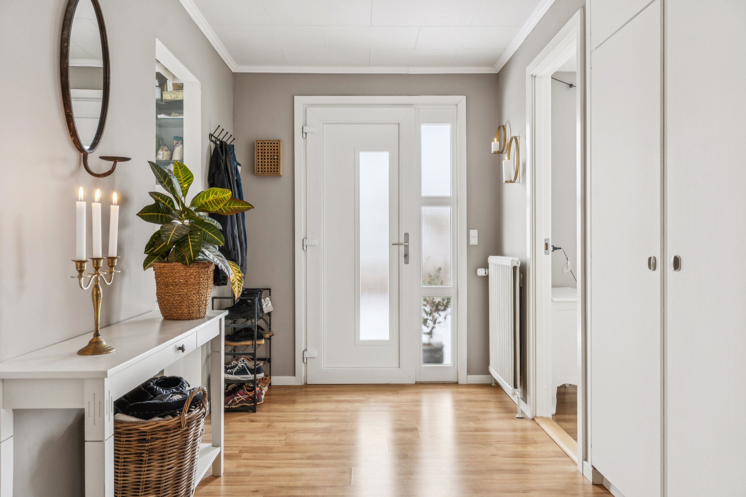 Fremhævet gang billede i fuldskærmstilstand. Billede af Lærkevej 14, 5560 Aarup