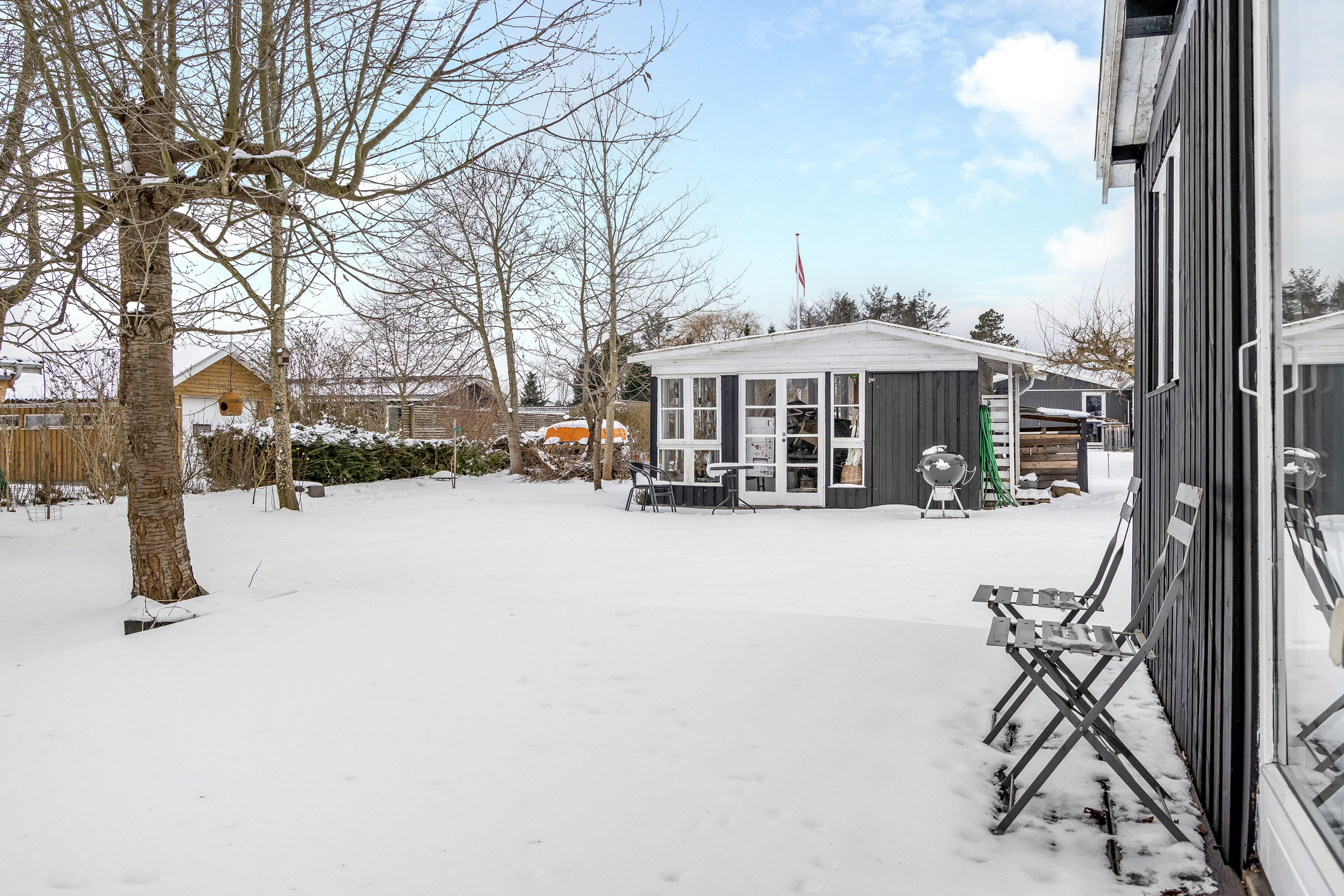 Fremhævet terrasse billede i fuldskærmstilstand. Billede af Ellekær 7, Over Draaby Strand, 3630 Jægerspris