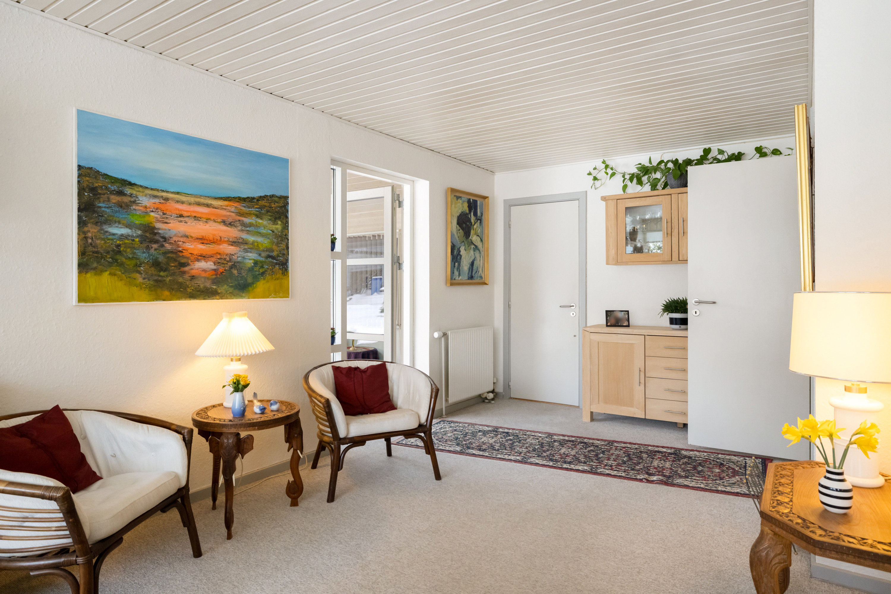 Fremhævet stue billede i fuldskærmstilstand. Billede af Rugbjergvej 45, Stavtrup, 8260 Viby J