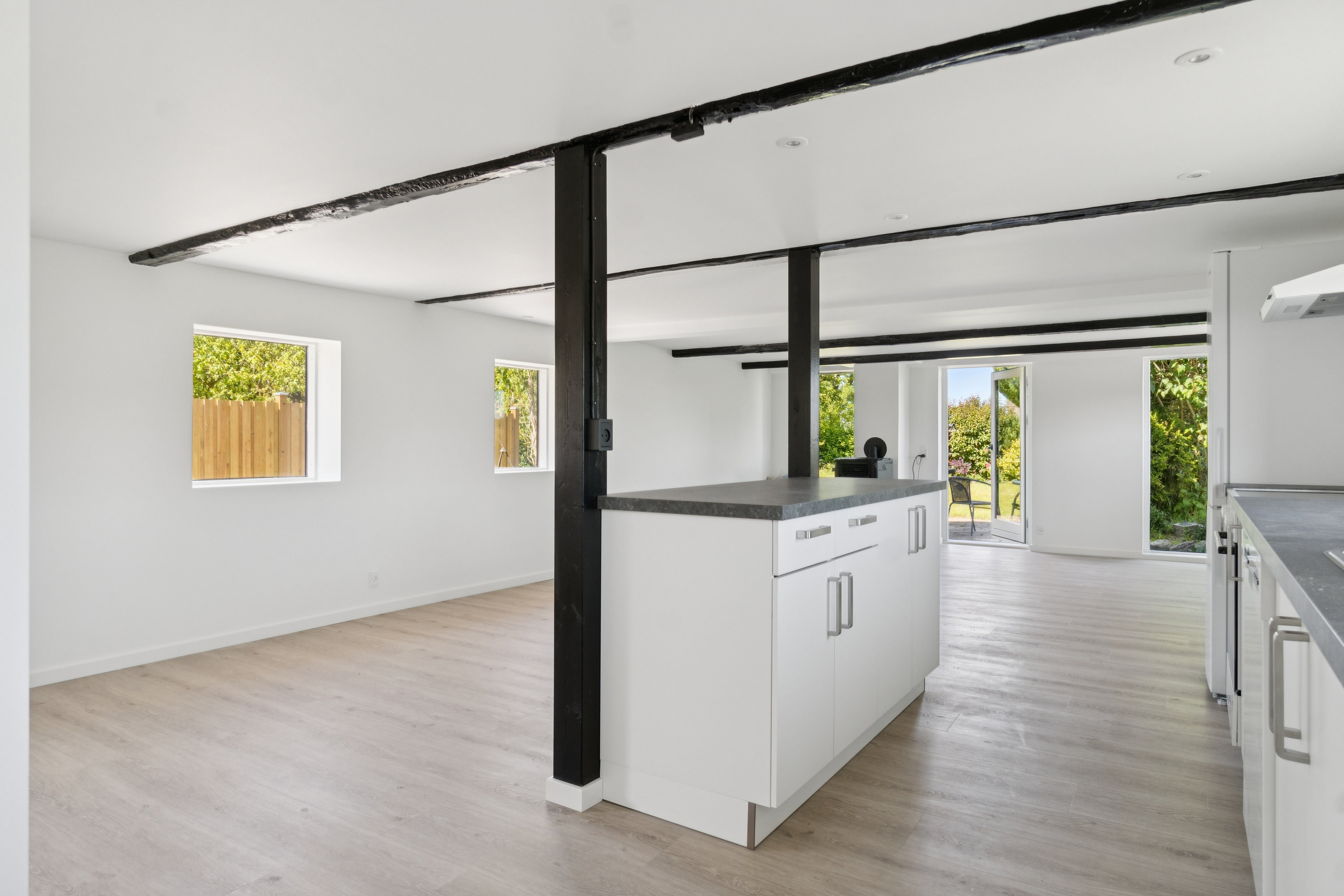 Fremhævet  billede i fuldskærmstilstand. Billede af Englebjergvej 37, Rønnebækshuse, 4700 Næstved