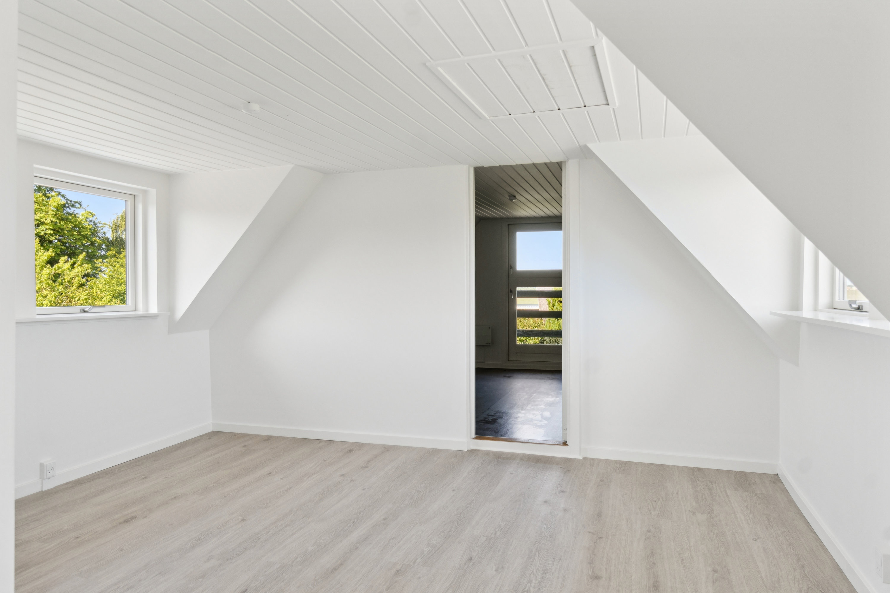 Fremhævet  billede i fuldskærmstilstand. Billede af Englebjergvej 37, Rønnebækshuse, 4700 Næstved