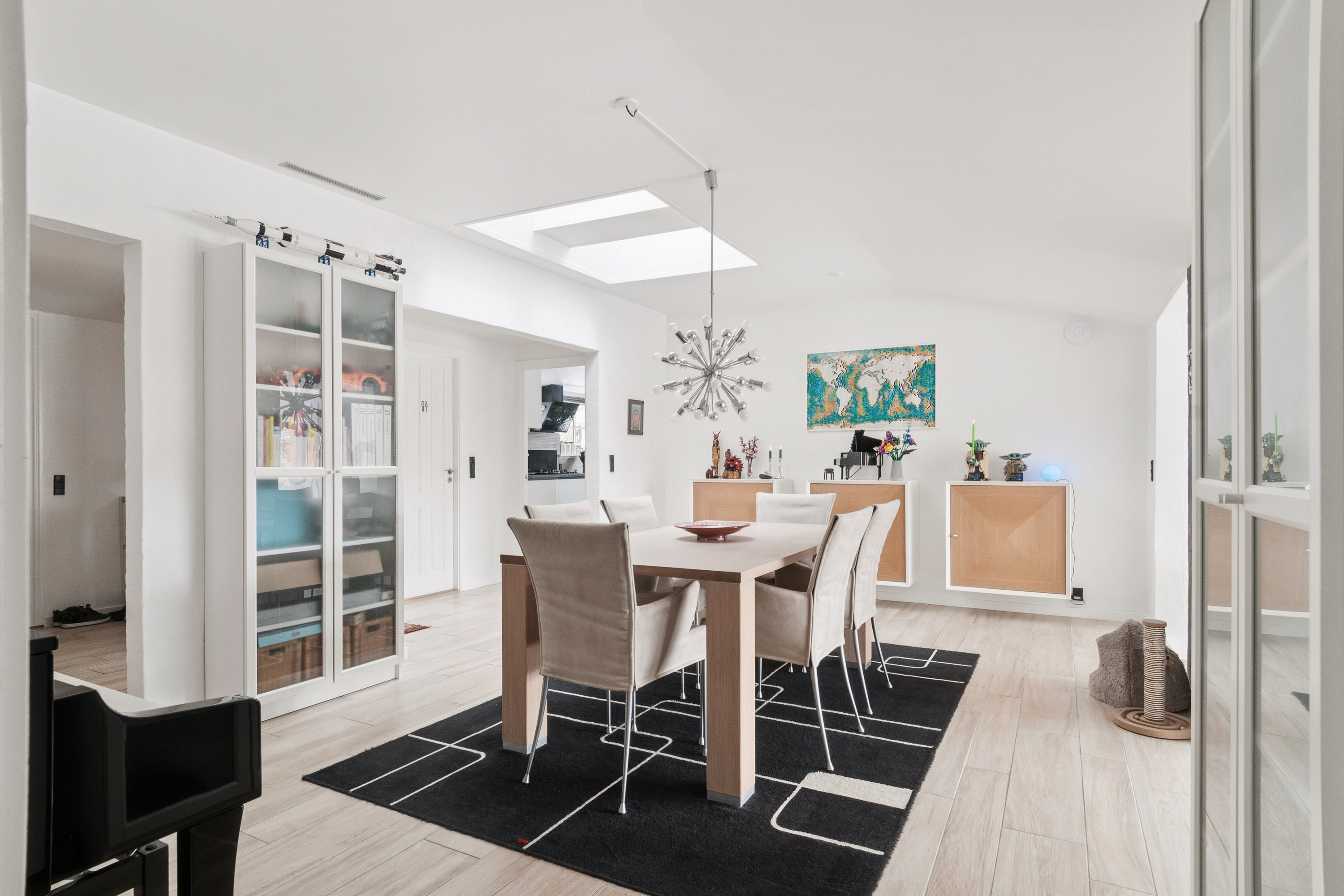 Fremhævet spisestue billede i fuldskærmstilstand. Billede af Mågevænget 30, 2791 Dragør