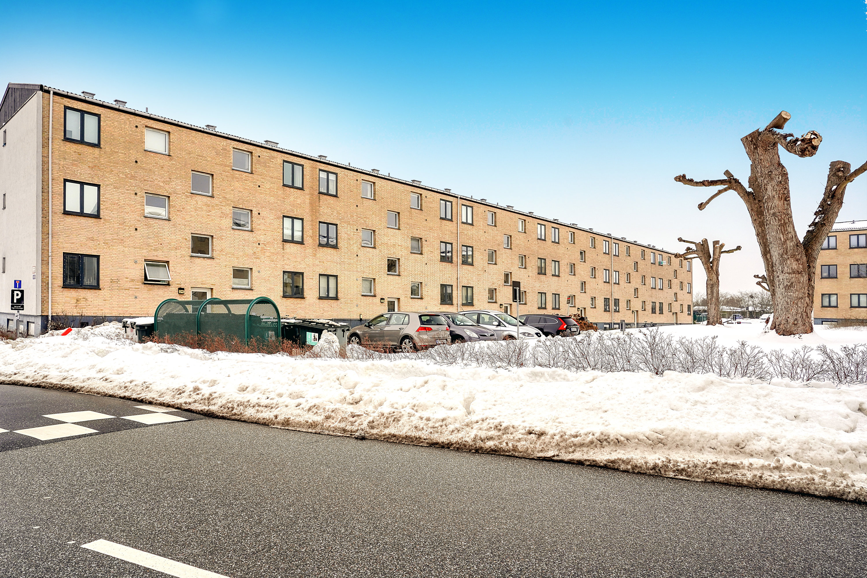 Fremhævet ejendommen billede i fuldskærmstilstand. Billede af Pilegårdsvej 38, 1. tv., 2860 Søborg