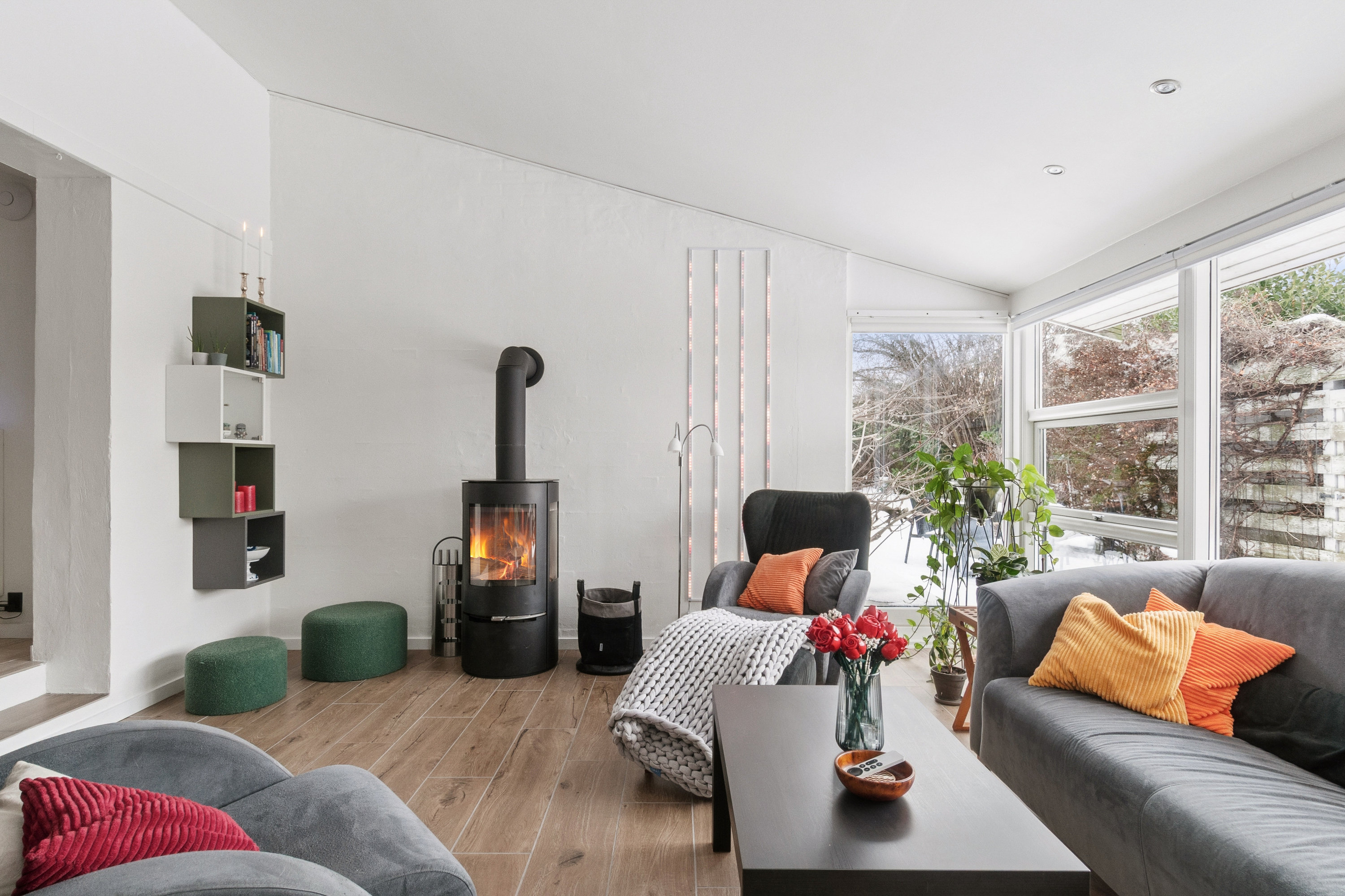 Fremhævet stue billede i fuldskærmstilstand. Billede af Mågevænget 30, 2791 Dragør