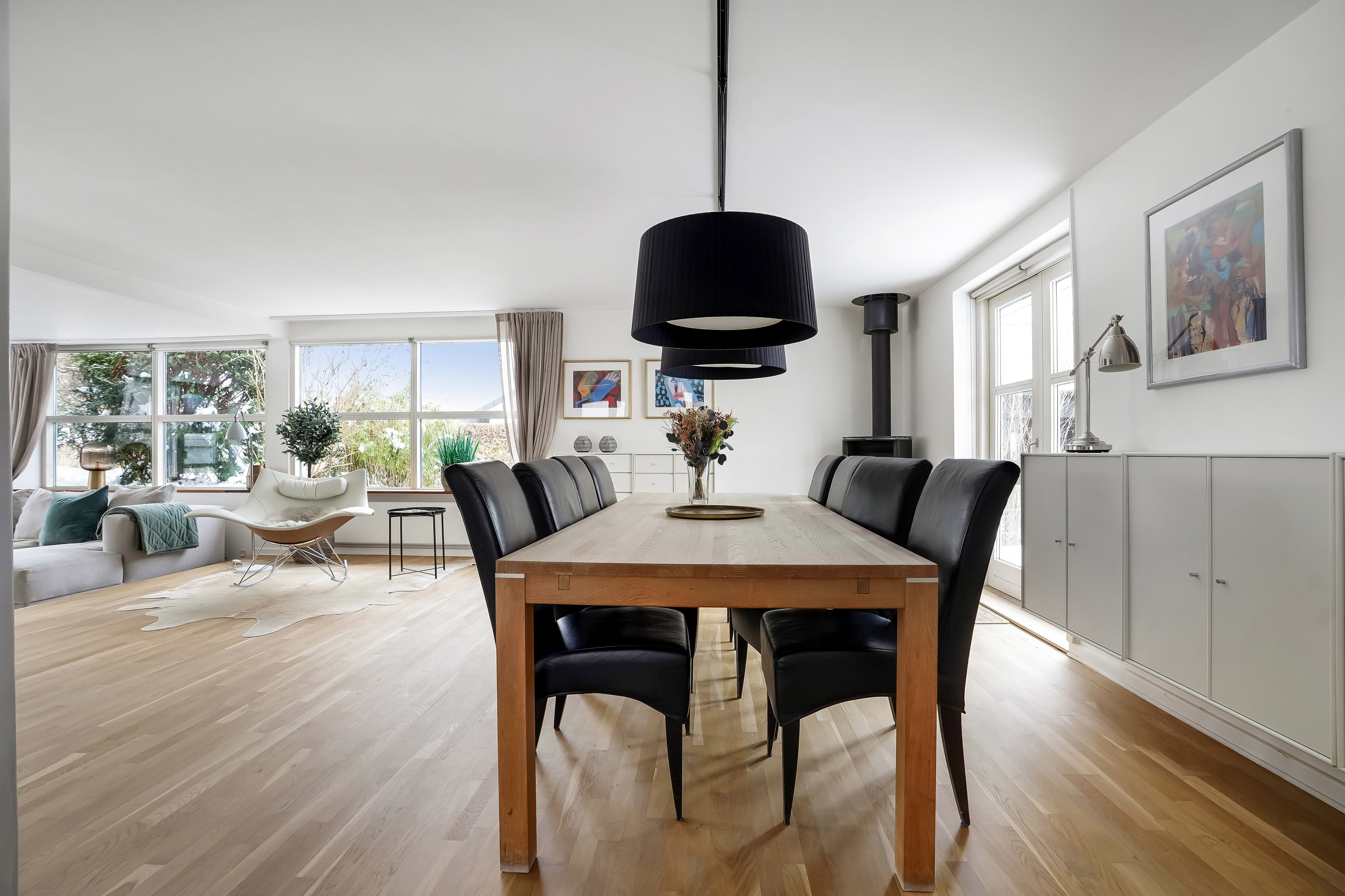 Fremhævet stue billede i fuldskærmstilstand. Billede af Münstervej 31, Strib, 5500 Middelfart