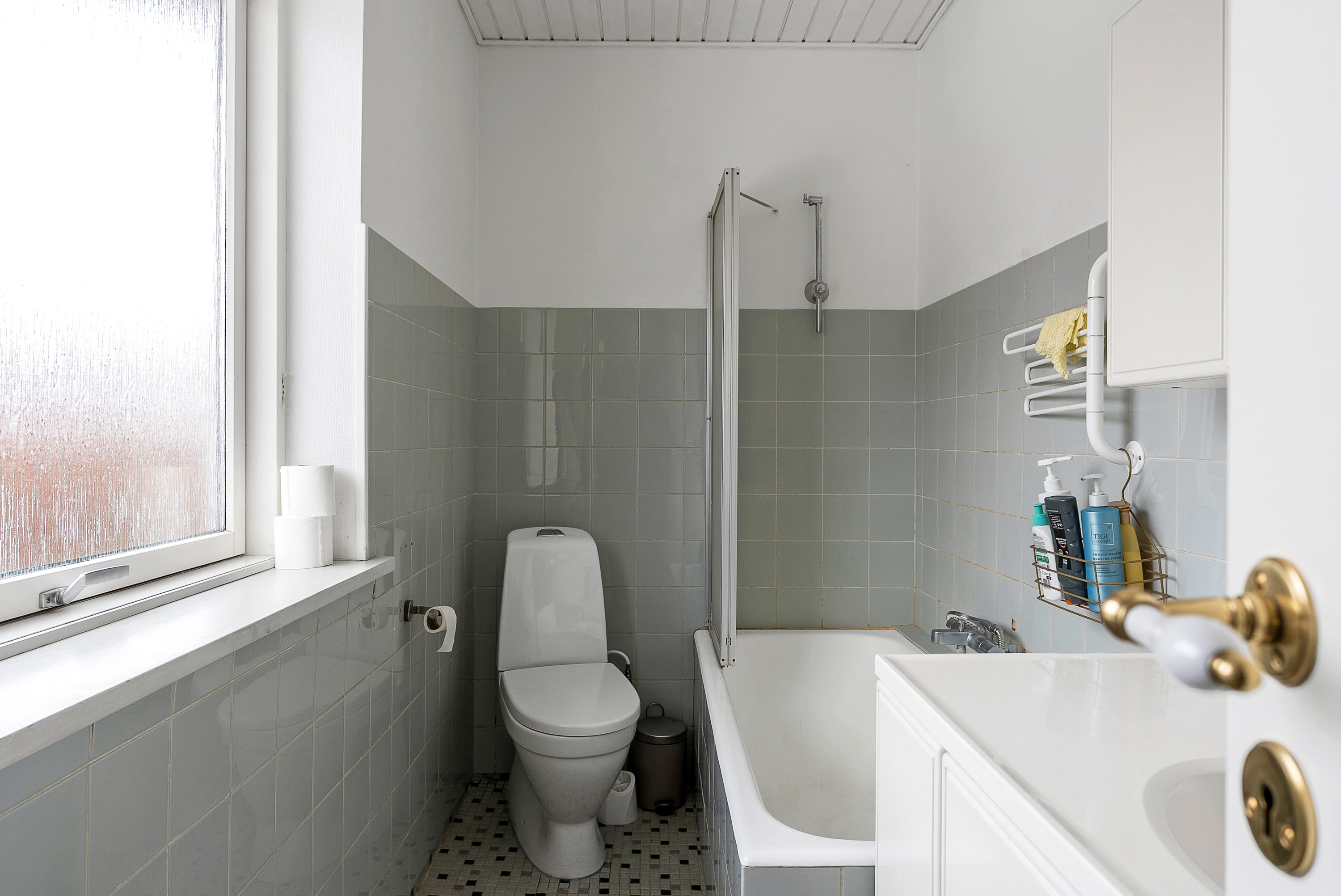 Fremhævet badeværelse billede i fuldskærmstilstand. Billede af Nygade 2, Vejle, 5672 Broby