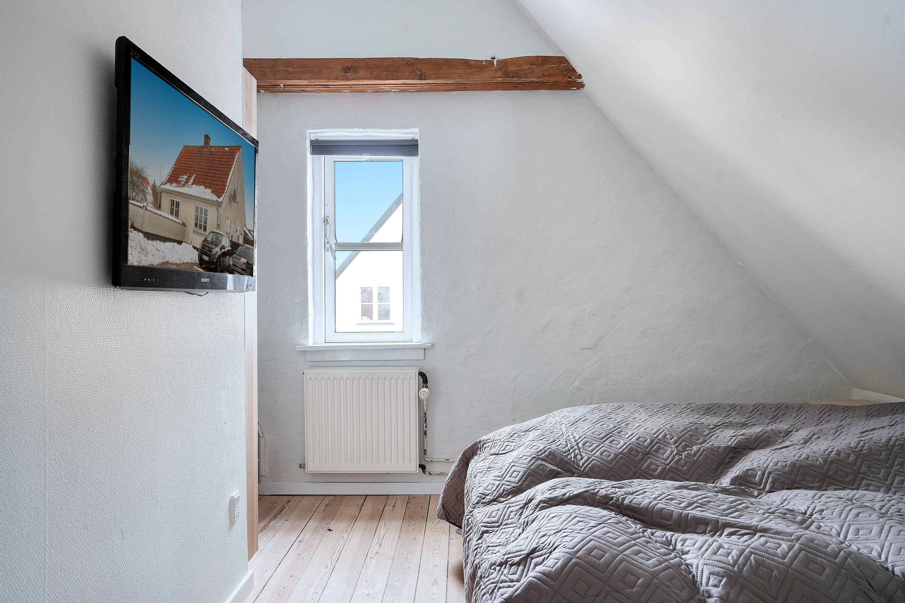 Fremhævet værelse billede i fuldskærmstilstand. Billede af Gammelbrovej 12, 4300 Holbæk