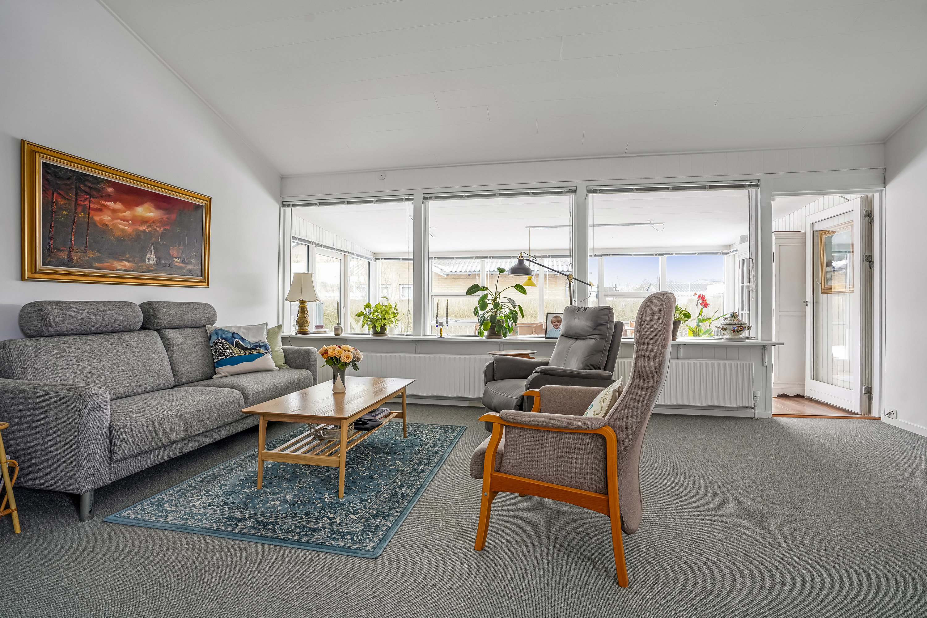 Fremhævet stue billede i fuldskærmstilstand. Billede af Åparken 11, 7171 Uldum