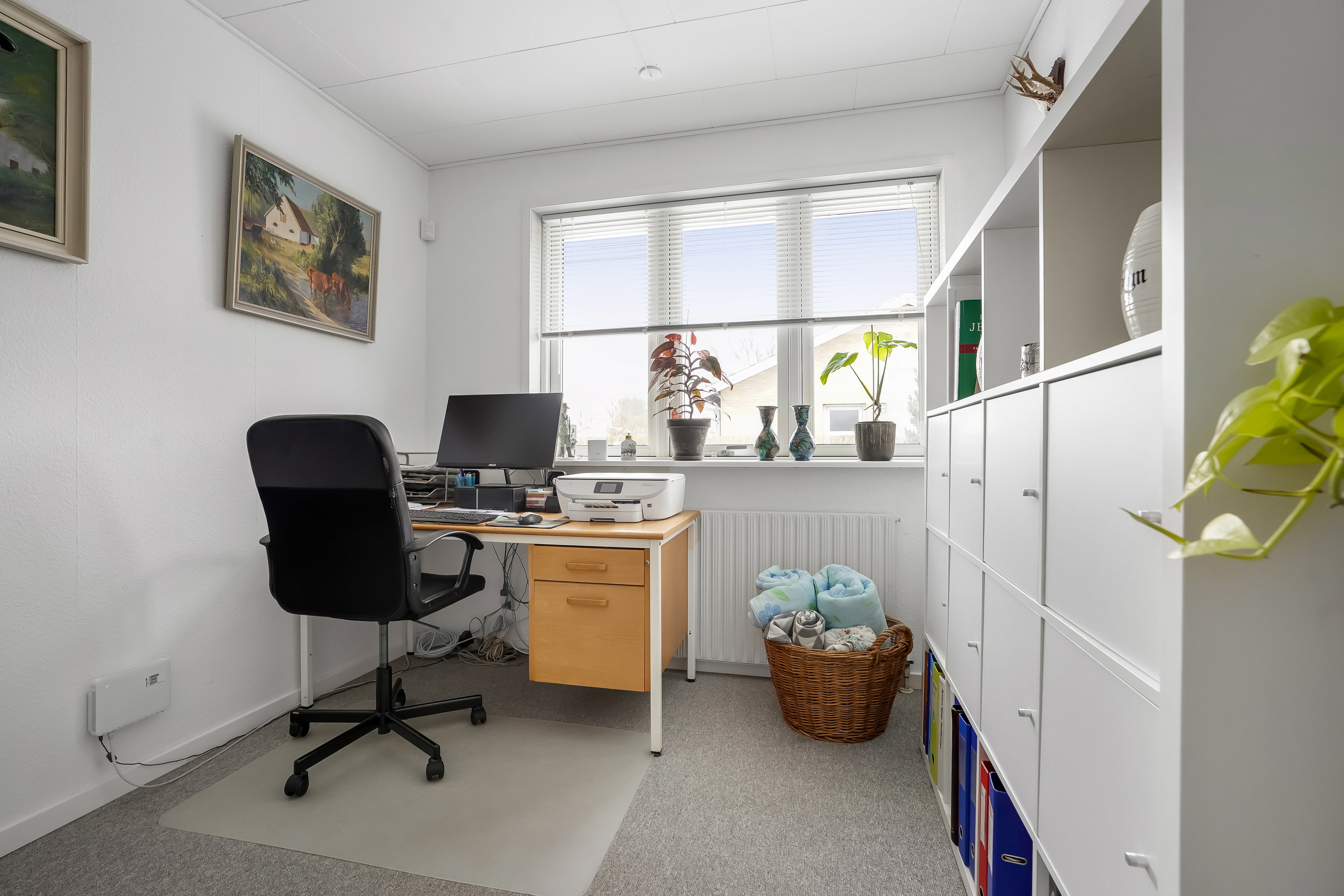 Fremhævet værelse billede i fuldskærmstilstand. Billede af Åparken 11, 7171 Uldum