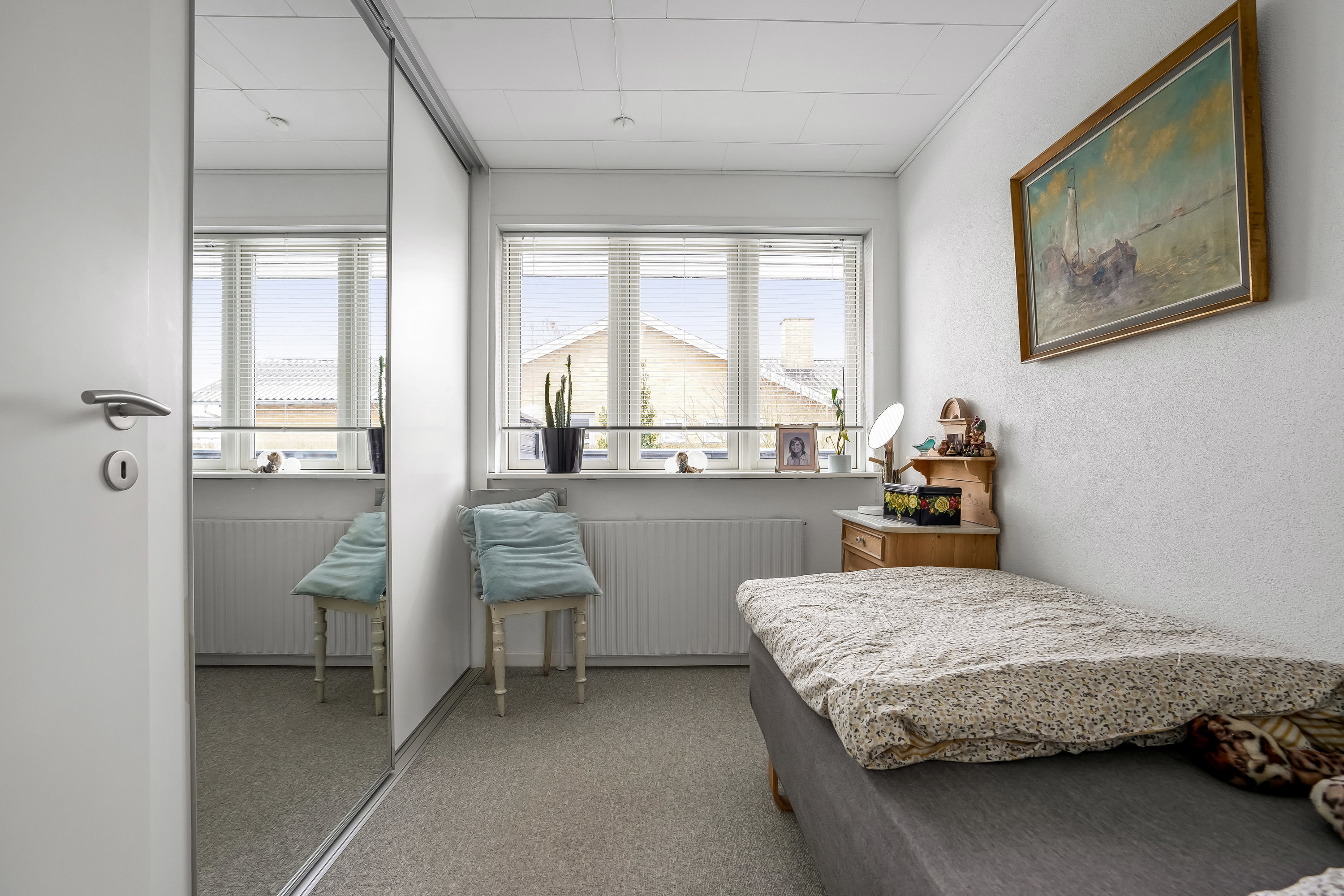 Fremhævet værelse billede i fuldskærmstilstand. Billede af Åparken 11, 7171 Uldum