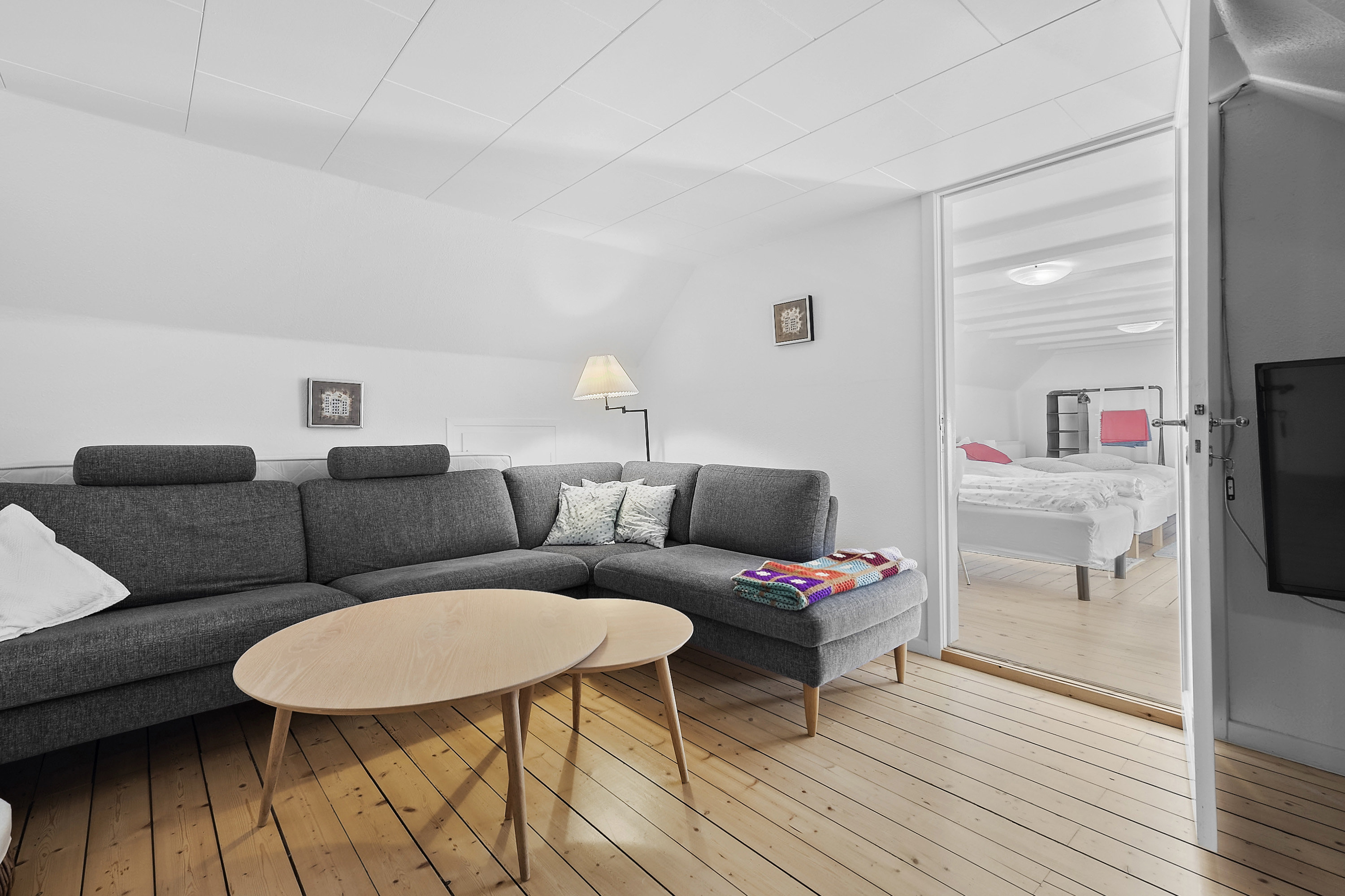 Fremhævet stue billede i fuldskærmstilstand. Billede af Veggerbyvej 116, Veggerby, 9240 Nibe