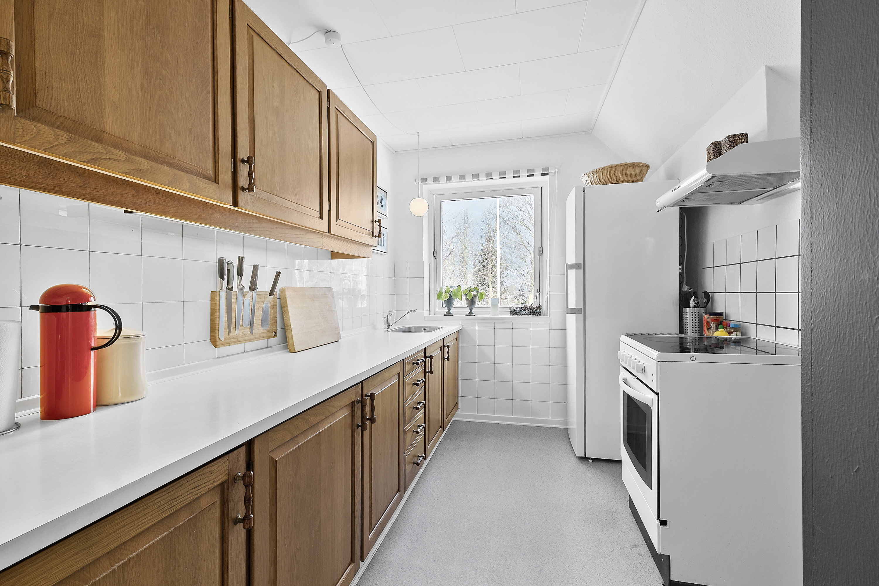 Fremhævet køkken billede i fuldskærmstilstand. Billede af Veggerbyvej 116, Veggerby, 9240 Nibe