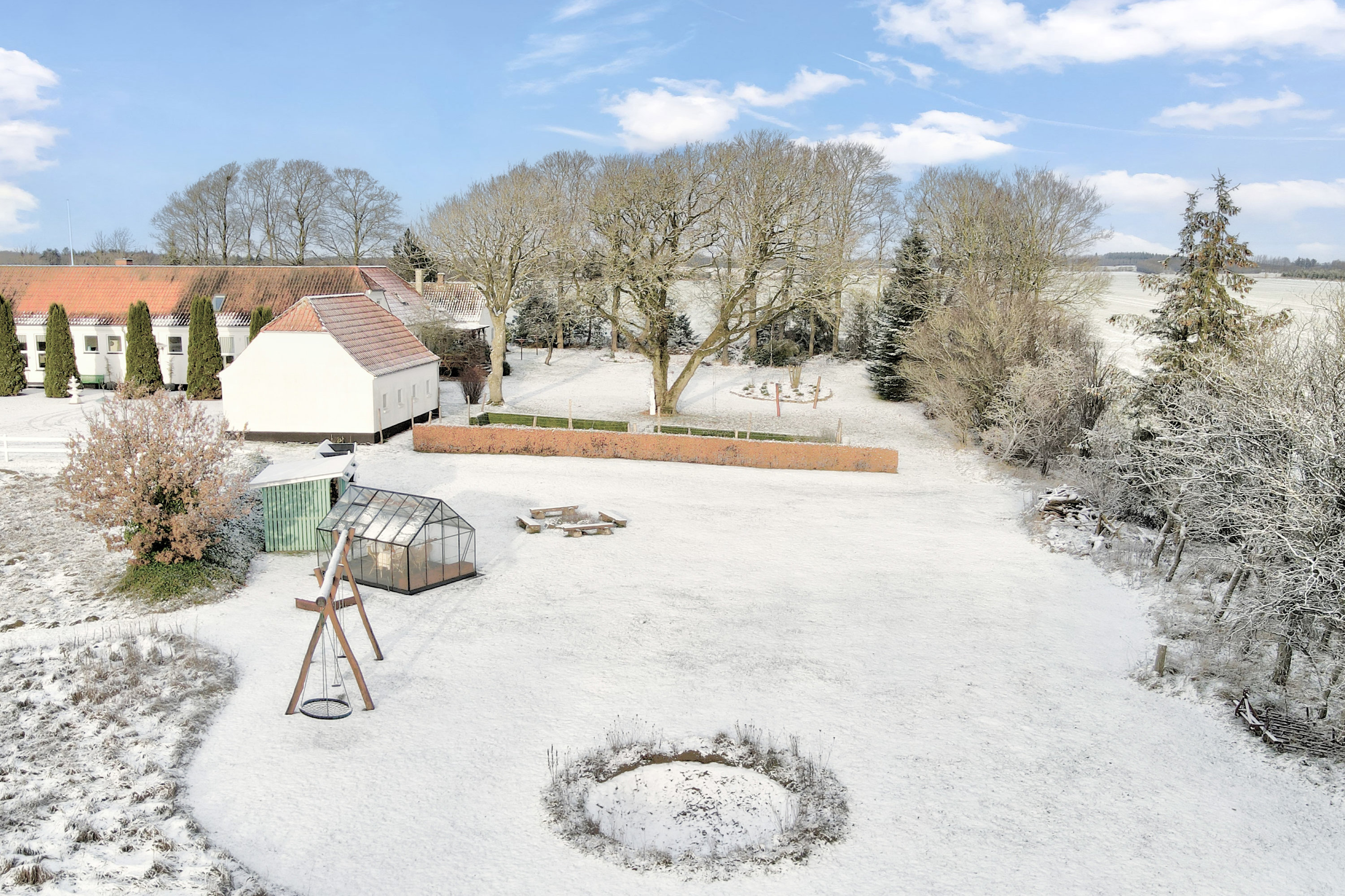 Fremhævet vinter - ejendommen billede i fuldskærmstilstand. Billede af Veggerbyvej 116, Veggerby, 9240 Nibe