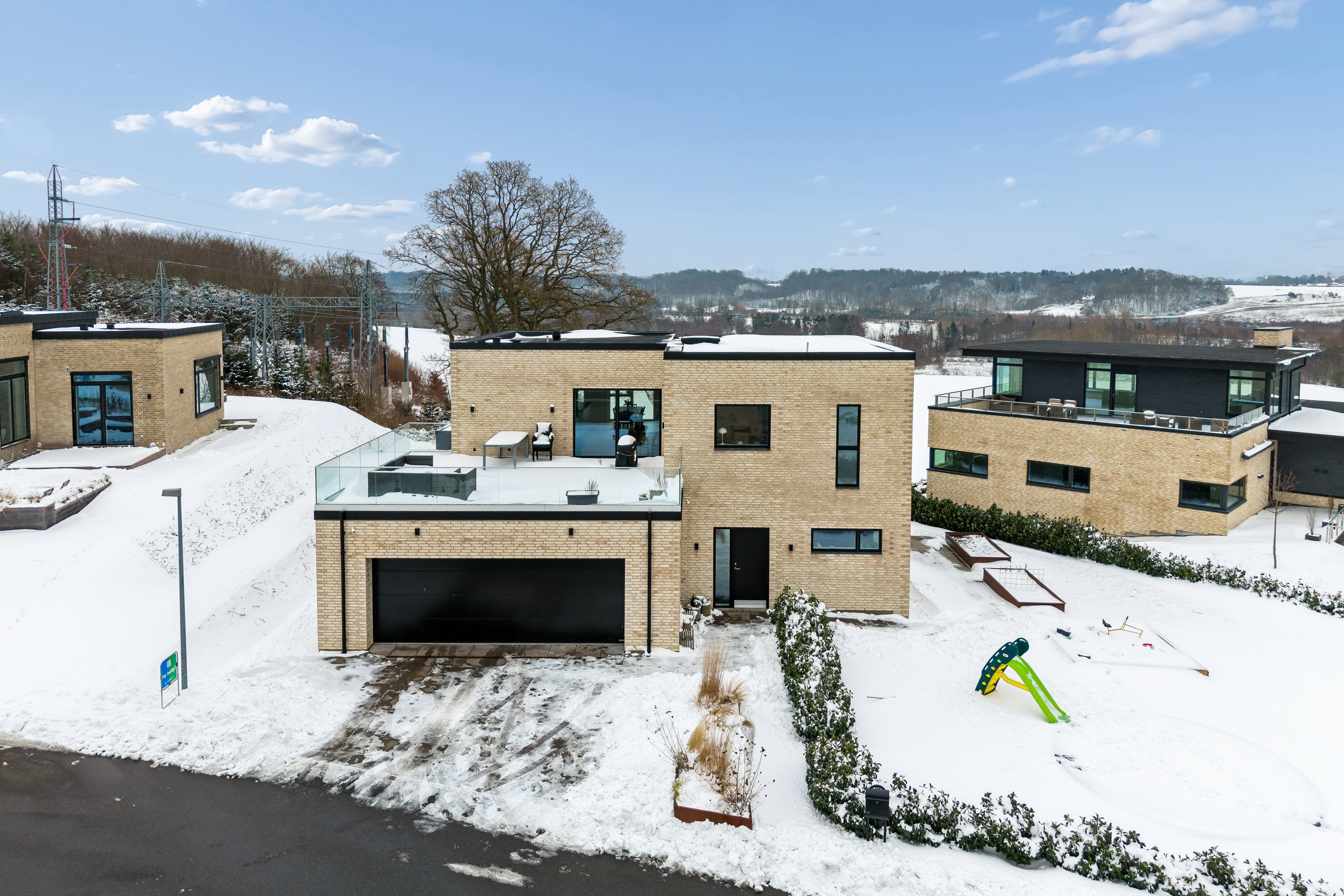 Fremhævet andet billede i fuldskærmstilstand. Billede af Haarbakken 24, 8382 Hinnerup