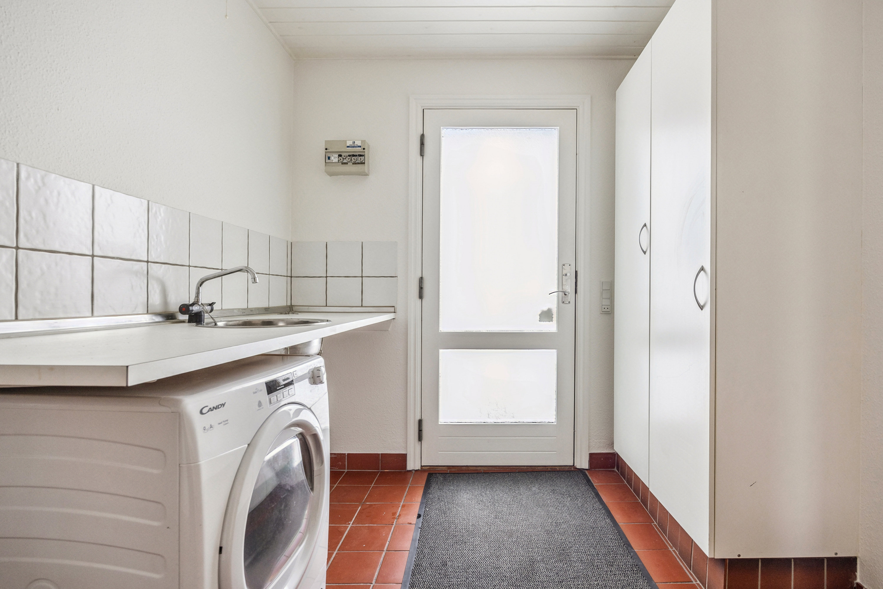 Fremhævet entre/ bryggers billede i fuldskærmstilstand. Billede af Rønhøj 5A, Langholt, 9310 Vodskov