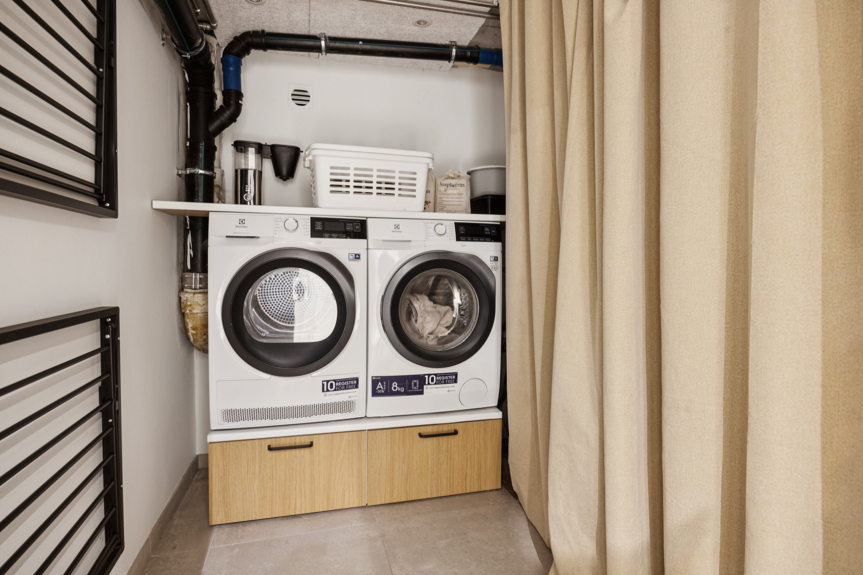 Fremhævet gang billede i fuldskærmstilstand. Billede af Snehvidevej 1, 9400 Nørresundby