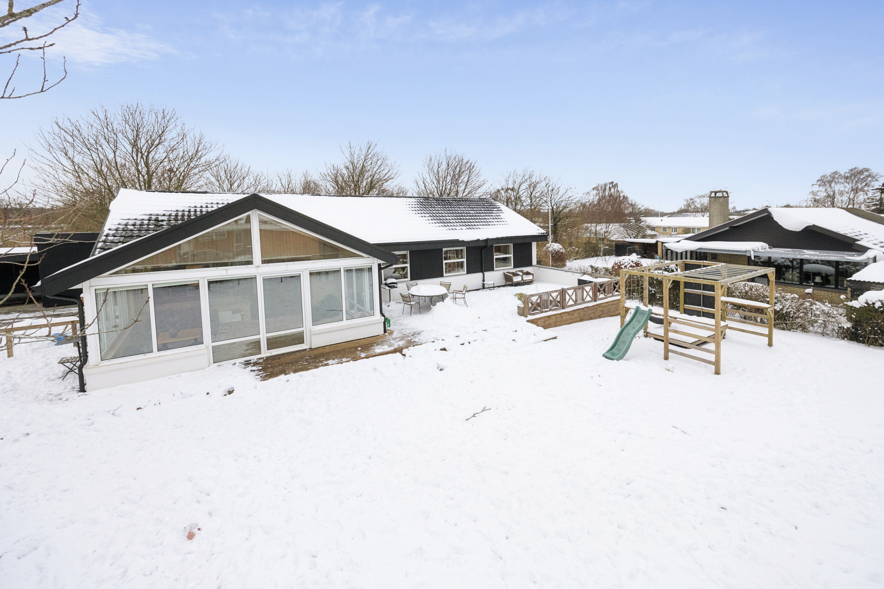 Fremhævet andet billede i fuldskærmstilstand. Billede af Snehvidevej 1, 9400 Nørresundby