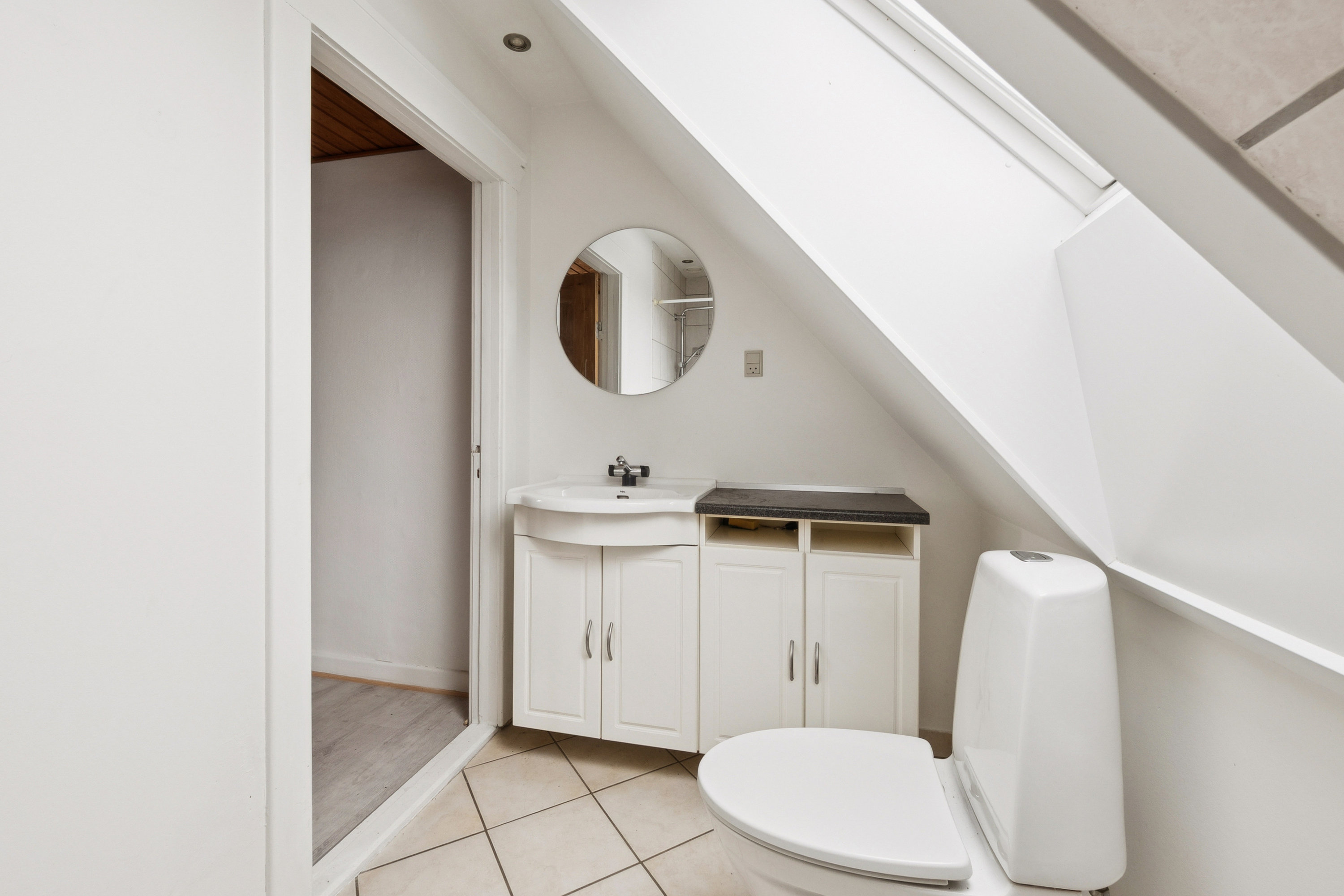 Fremhævet badeværelse billede i fuldskærmstilstand. Billede af Bystedvej 16, Durup, 7870 Roslev