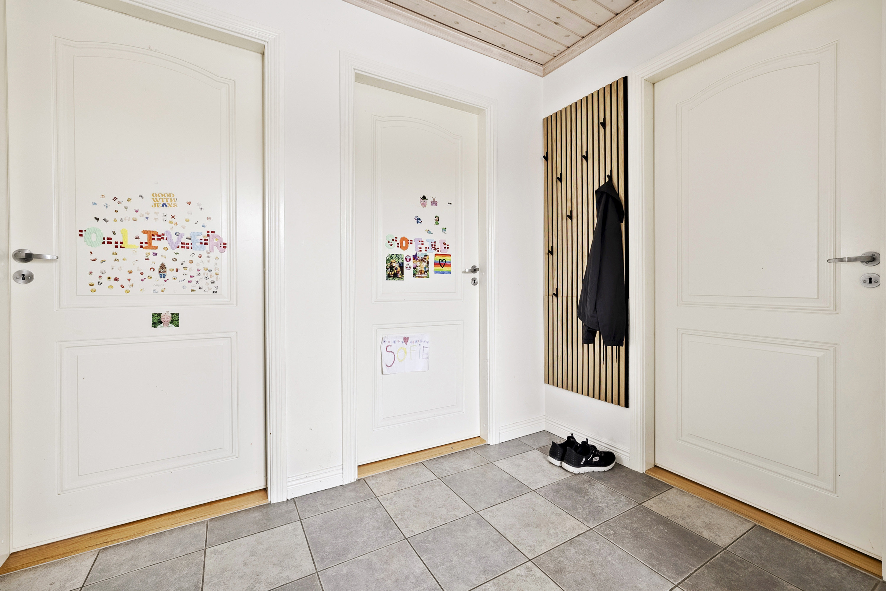 Fremhævet entré billede i fuldskærmstilstand. Billede af Vejsgårdtoften 44, 4241 Vemmelev