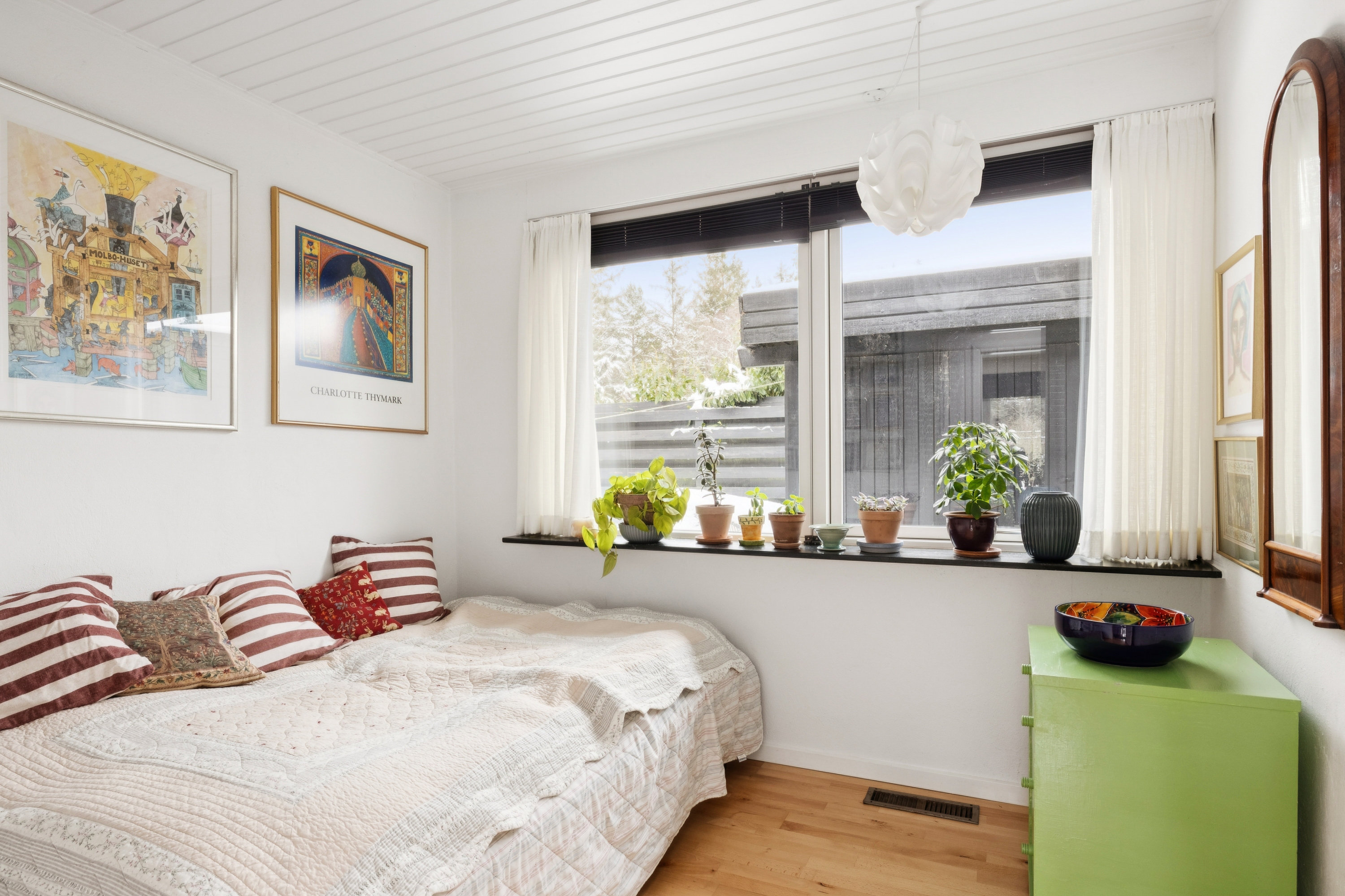 Fremhævet værelse billede i fuldskærmstilstand. Billede af Sommerlyst 91, 8500 Grenaa