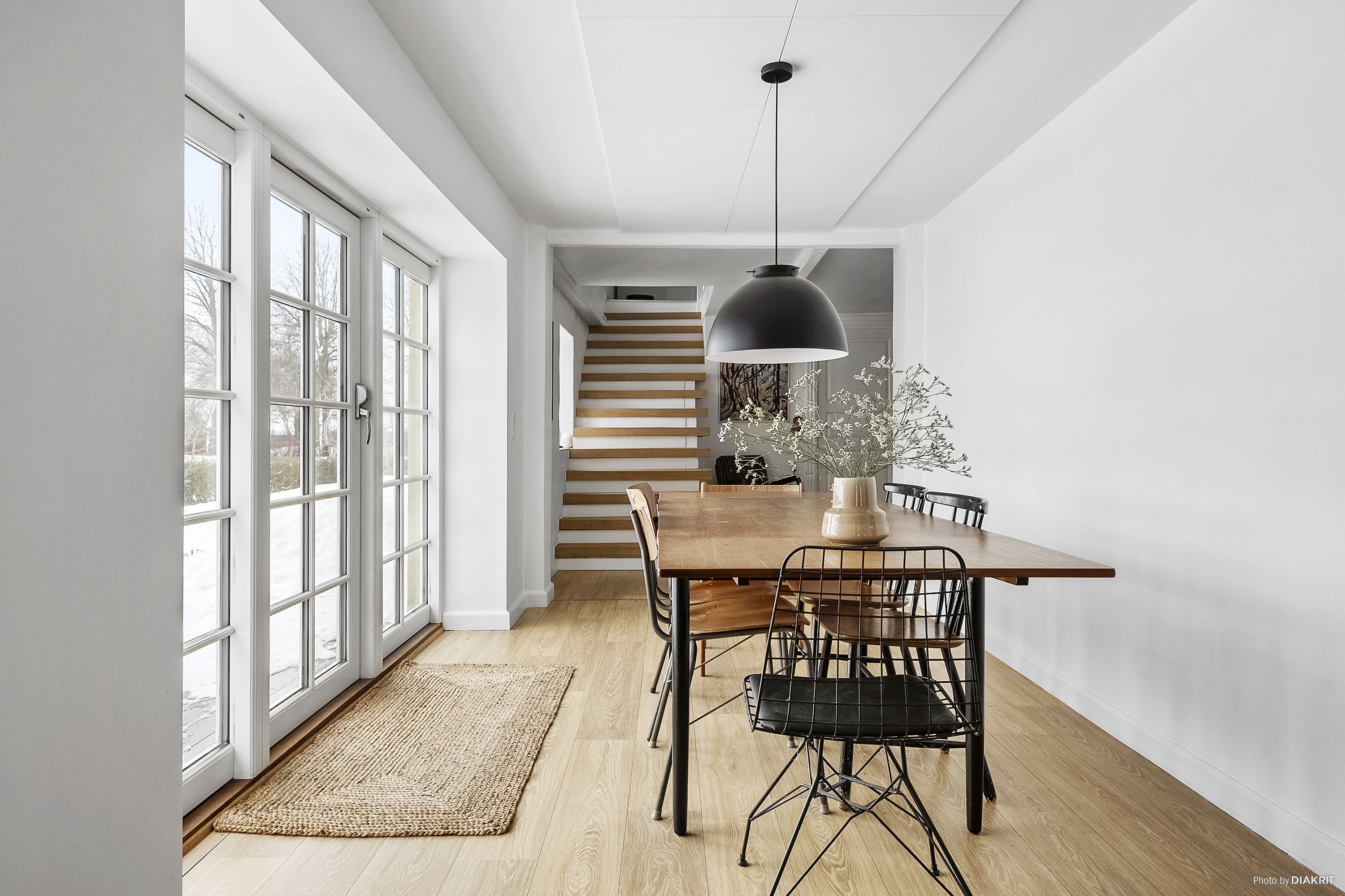 Fremhævet spisestue billede i fuldskærmstilstand. Billede af Dyngby Møllevej 21, Dyngby, 8300 Odder