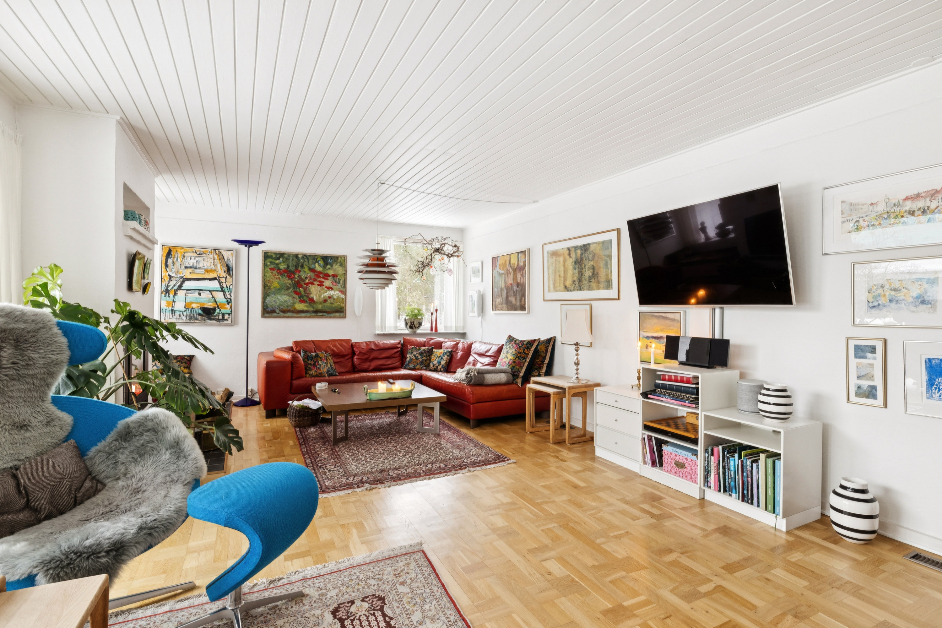 Fremhævet stue billede i fuldskærmstilstand. Billede af Sommerlyst 91, 8500 Grenaa