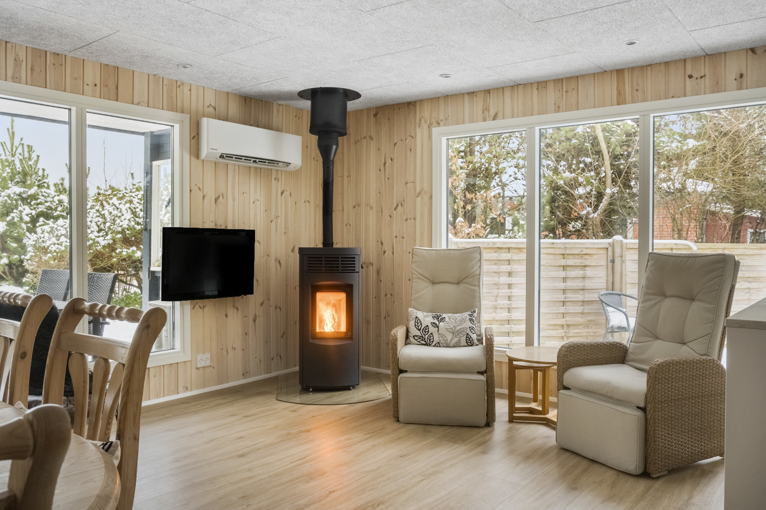 Fremhævet stue billede i fuldskærmstilstand. Billede af Frejasvej 5, Søndbjerg, 7790 Thyholm