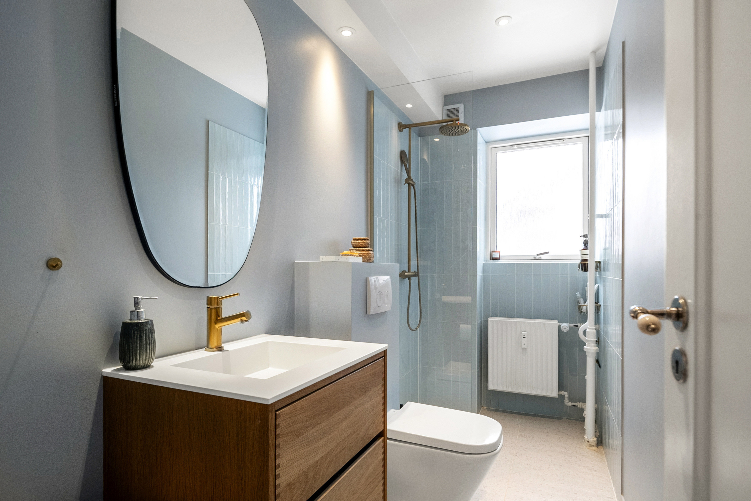 Fremhævet badeværelse billede i fuldskærmstilstand. Billede af Langelandsgade 219, st.. th., 8200 Aarhus N