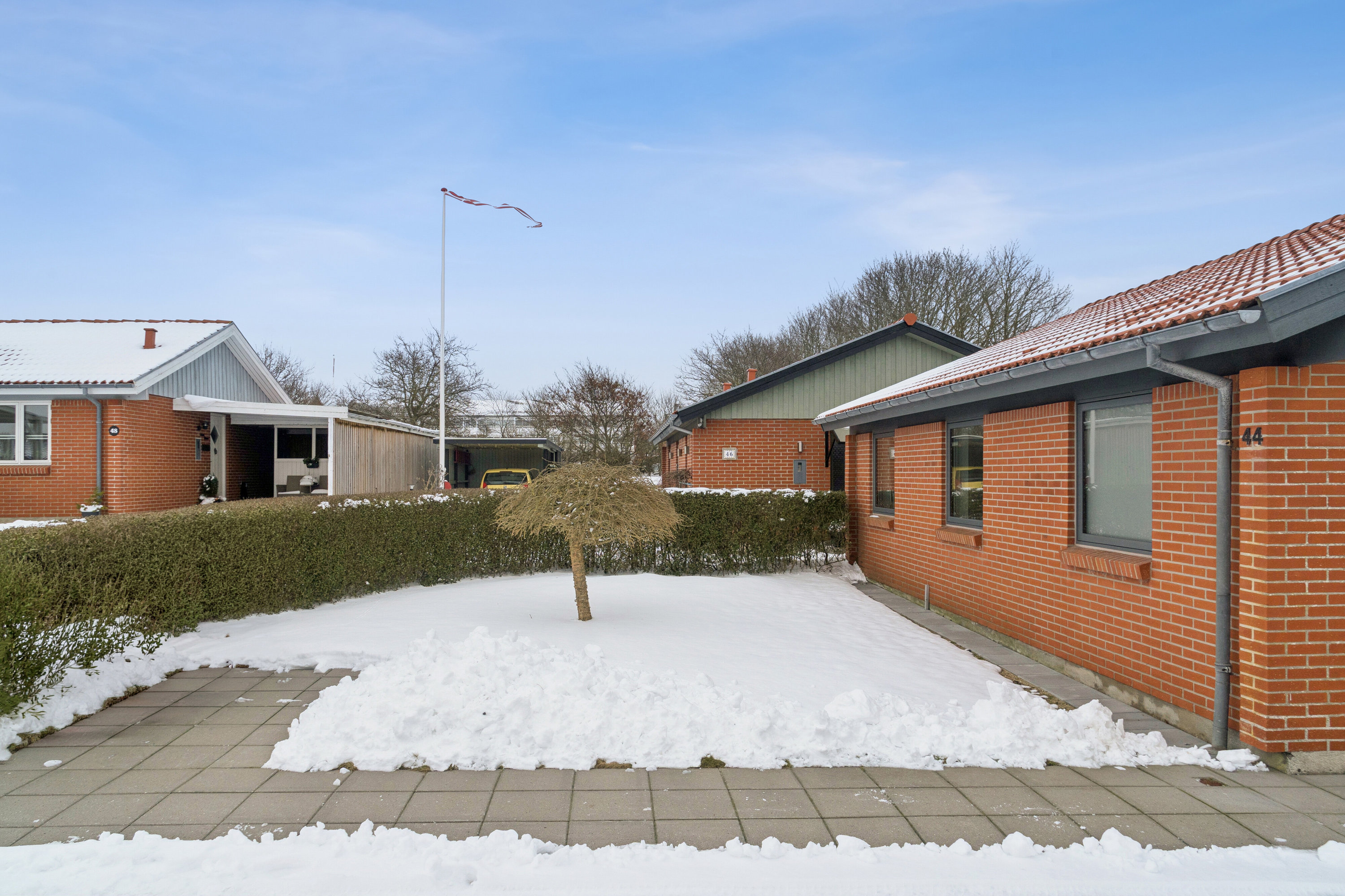 Fremhævet set fra vejen billede i fuldskærmstilstand. Billede af Nørrevænge 44, 7700 Thisted