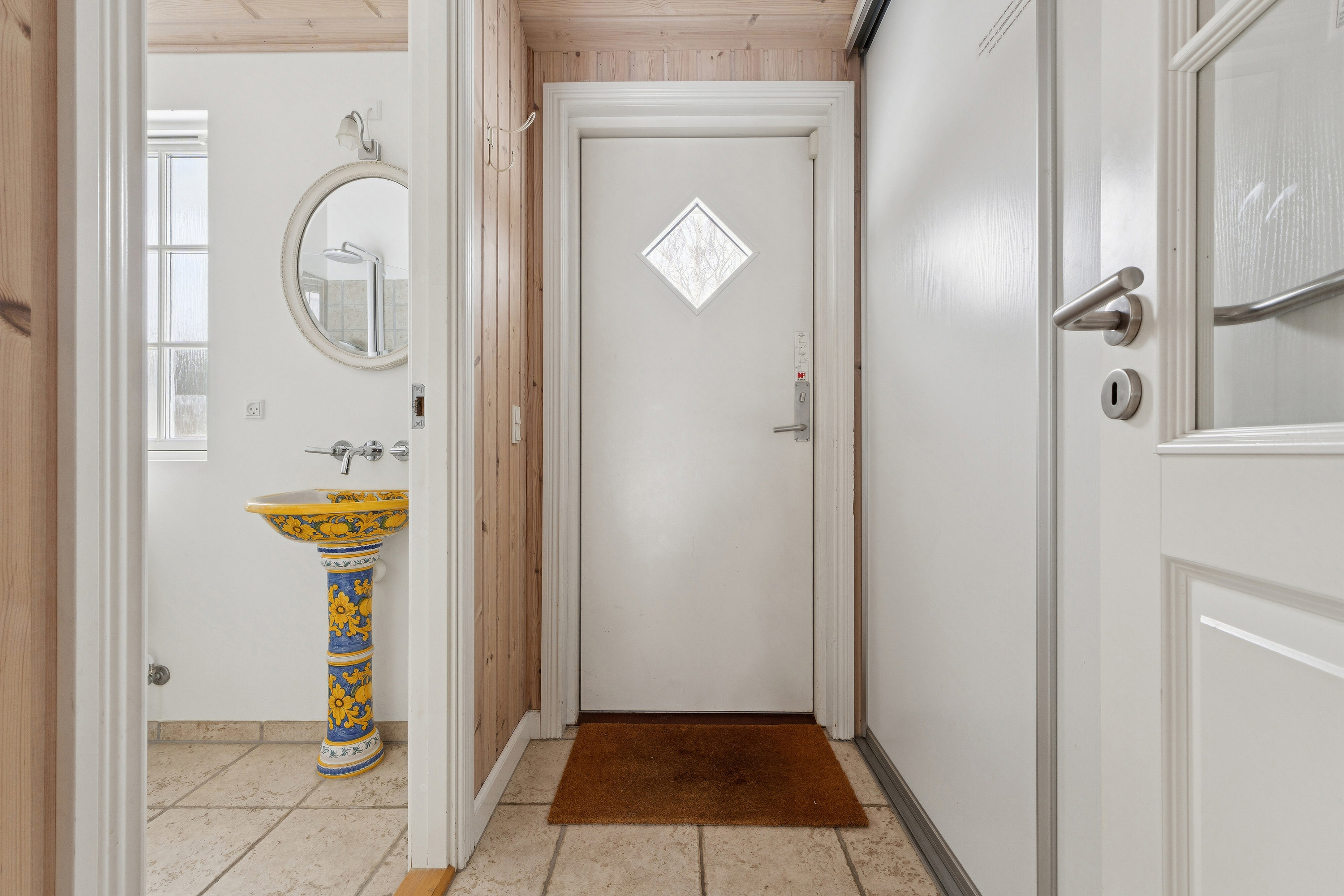 Fremhævet gang billede i fuldskærmstilstand. Billede af Gyvelvænget 27, Spodsbj Drej, 5900 Rudkøbing