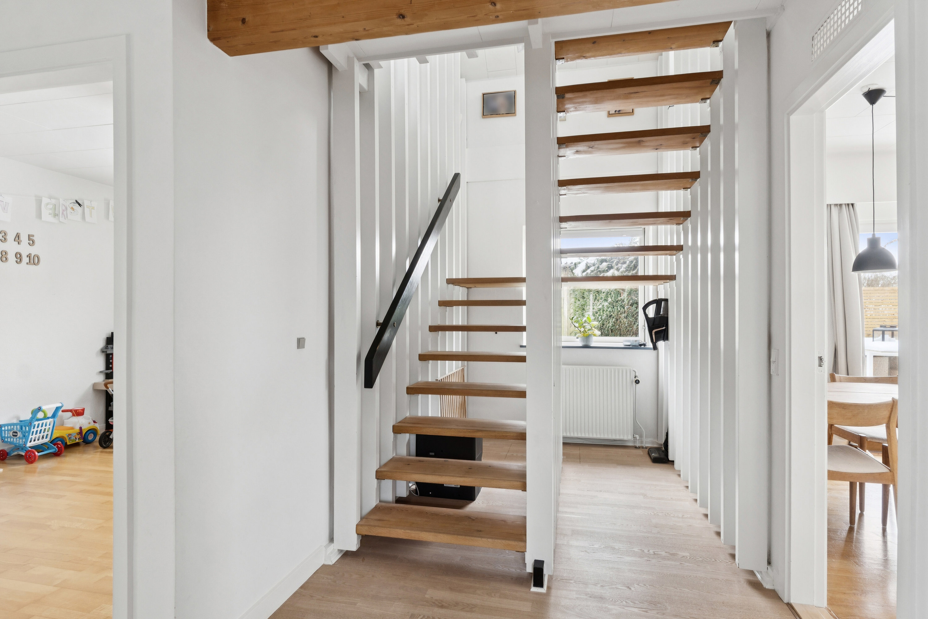 Fremhævet gang billede i fuldskærmstilstand. Billede af Hejrevej 62, 4000 Roskilde