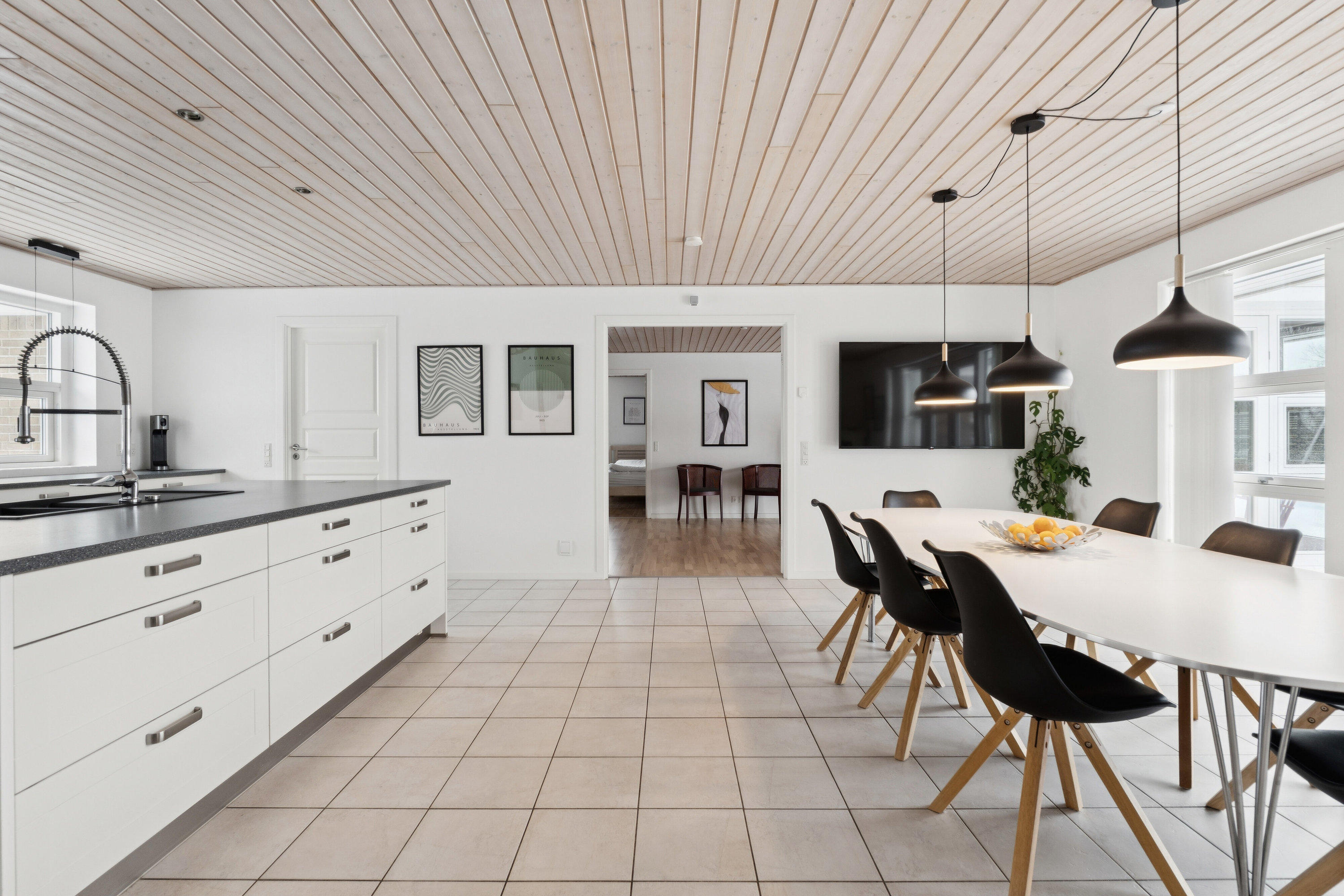 Fremhævet køkken billede i fuldskærmstilstand. Billede af Maegaardsvej 2, 5856 Ryslinge