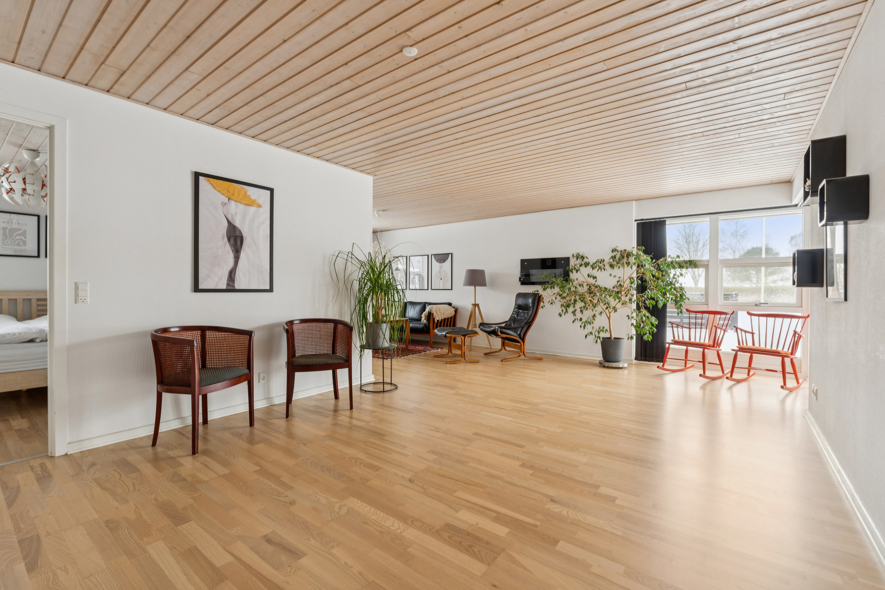 Fremhævet stue billede i fuldskærmstilstand. Billede af Maegaardsvej 2, 5856 Ryslinge