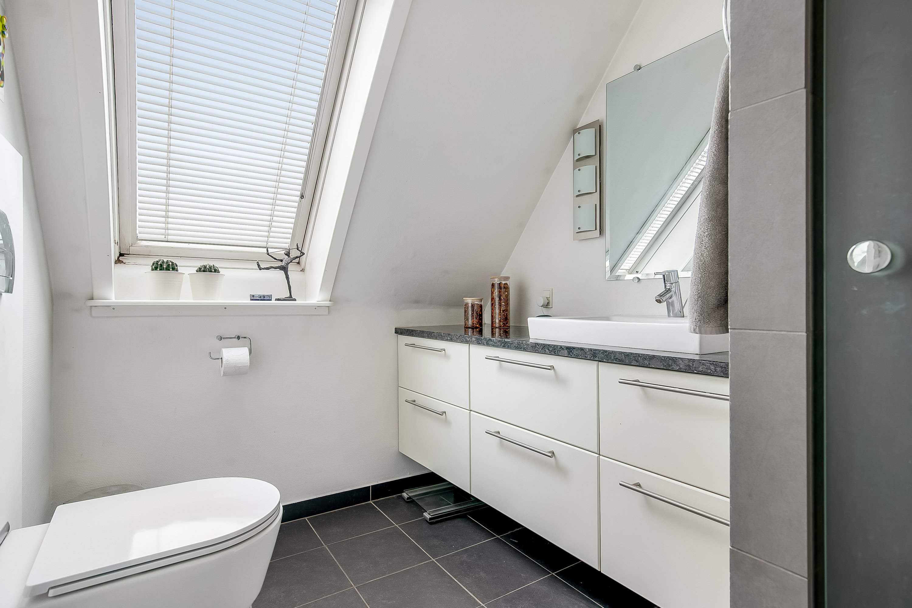 Fremhævet badeværelse billede i fuldskærmstilstand. Billede af Klintevej 115, 6000 Kolding