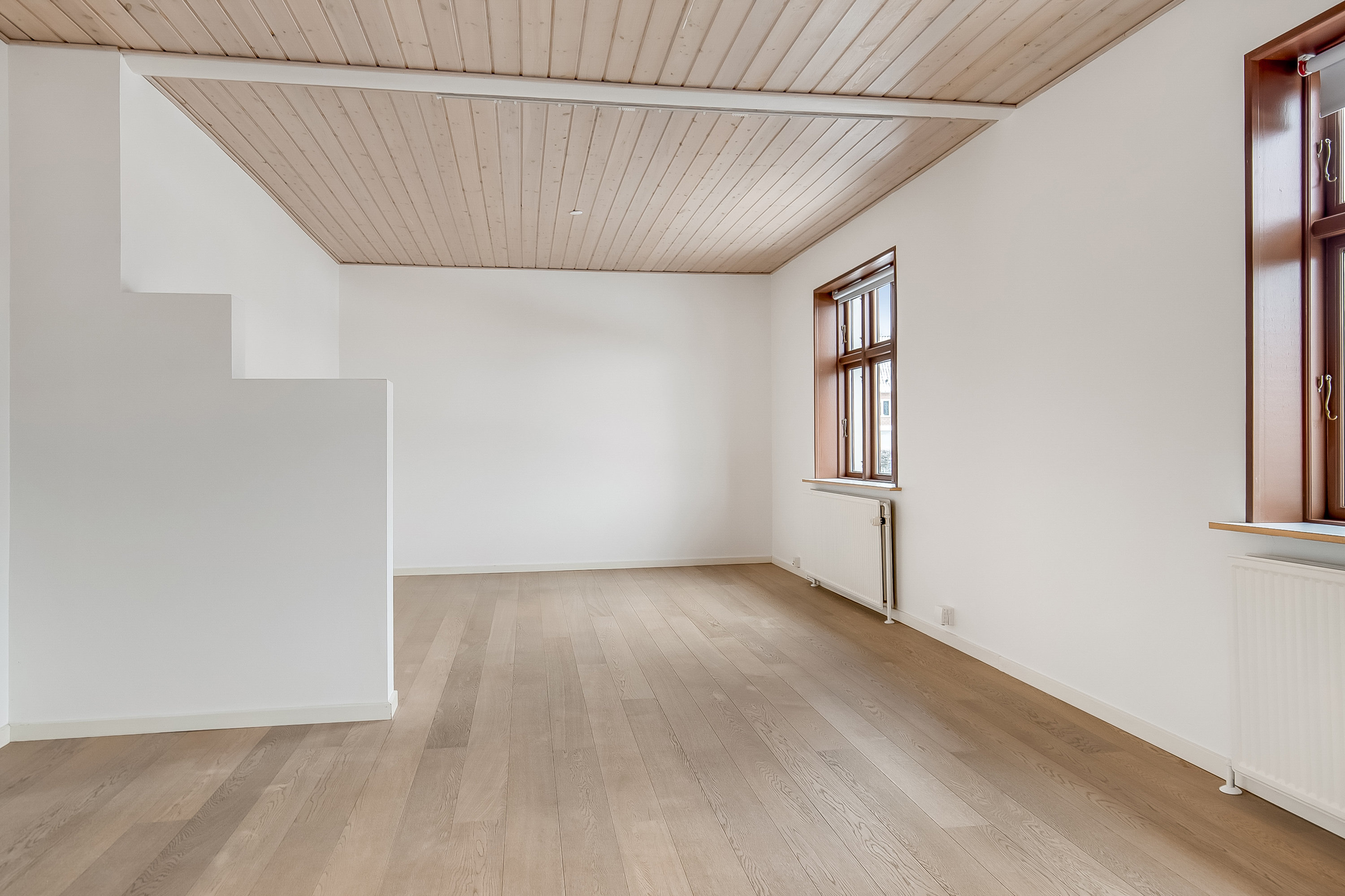 Fremhævet stue billede i fuldskærmstilstand. Billede af Søegårdsvej 25, 6640 Lunderskov