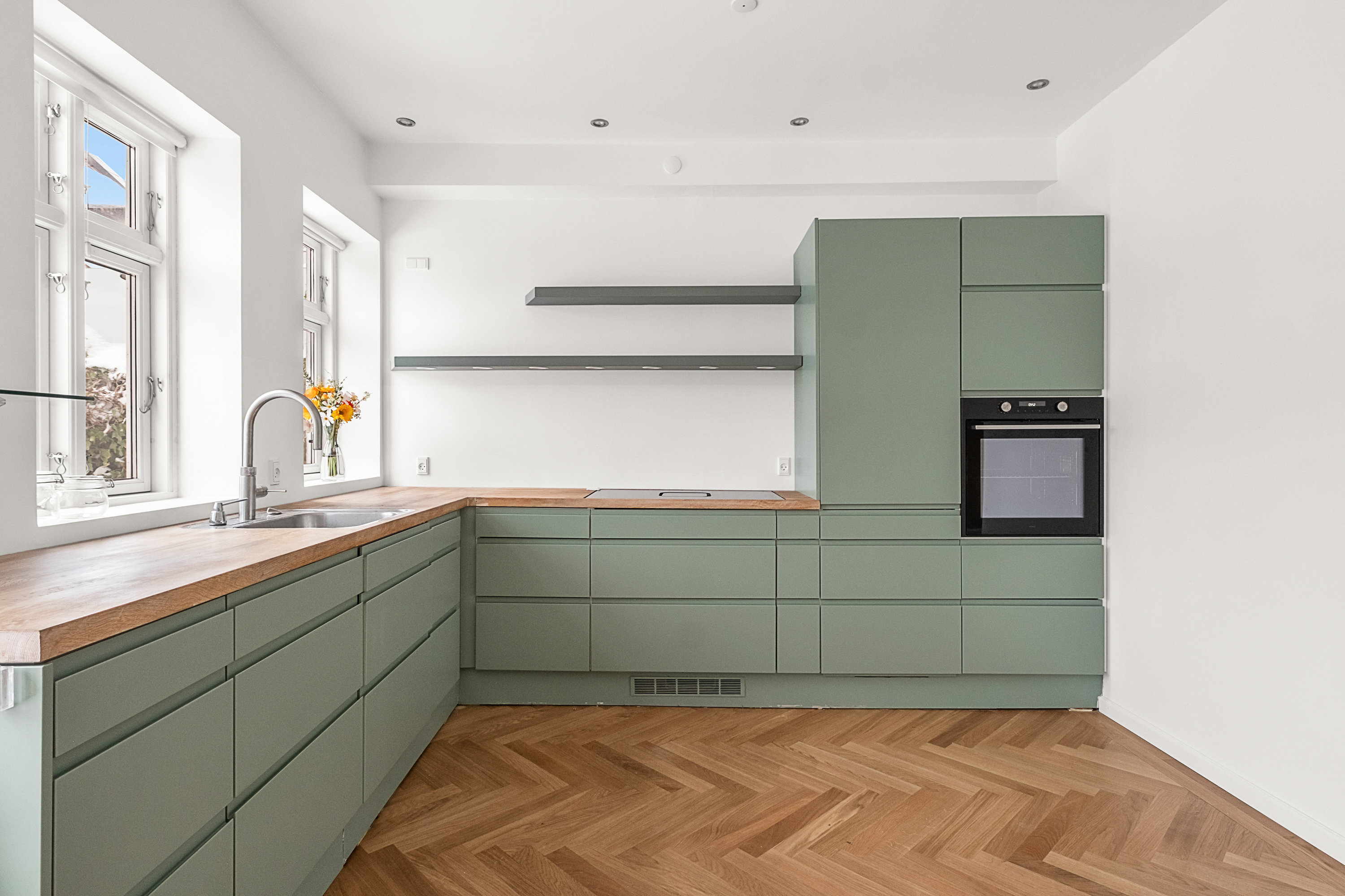 Fremhævet køkken billede i fuldskærmstilstand. Billede af Godthåbsgade 33, 8000 Aarhus C