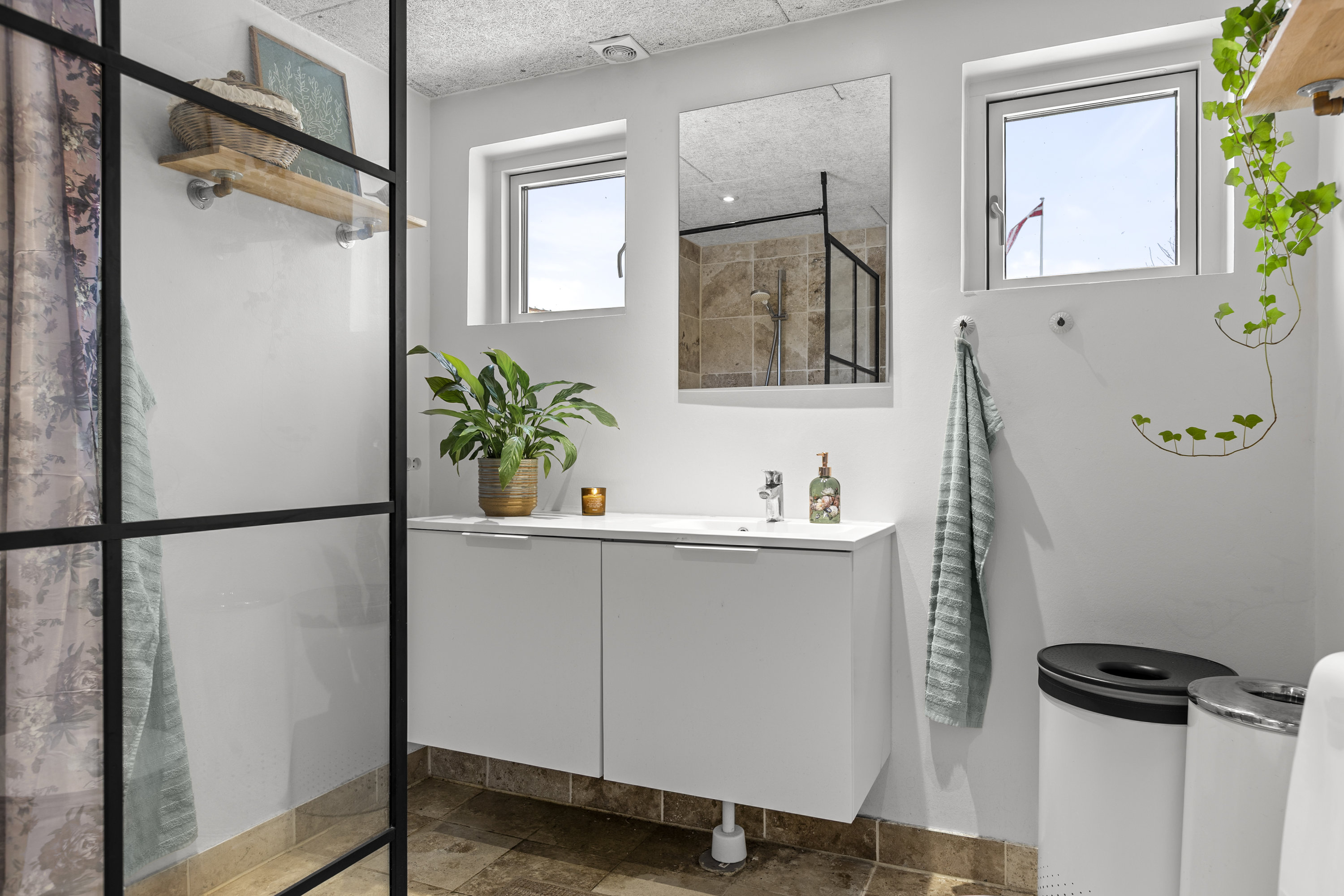 Fremhævet badeværelse billede i fuldskærmstilstand. Billede af Slagelsevej 52, 4180 Sorø