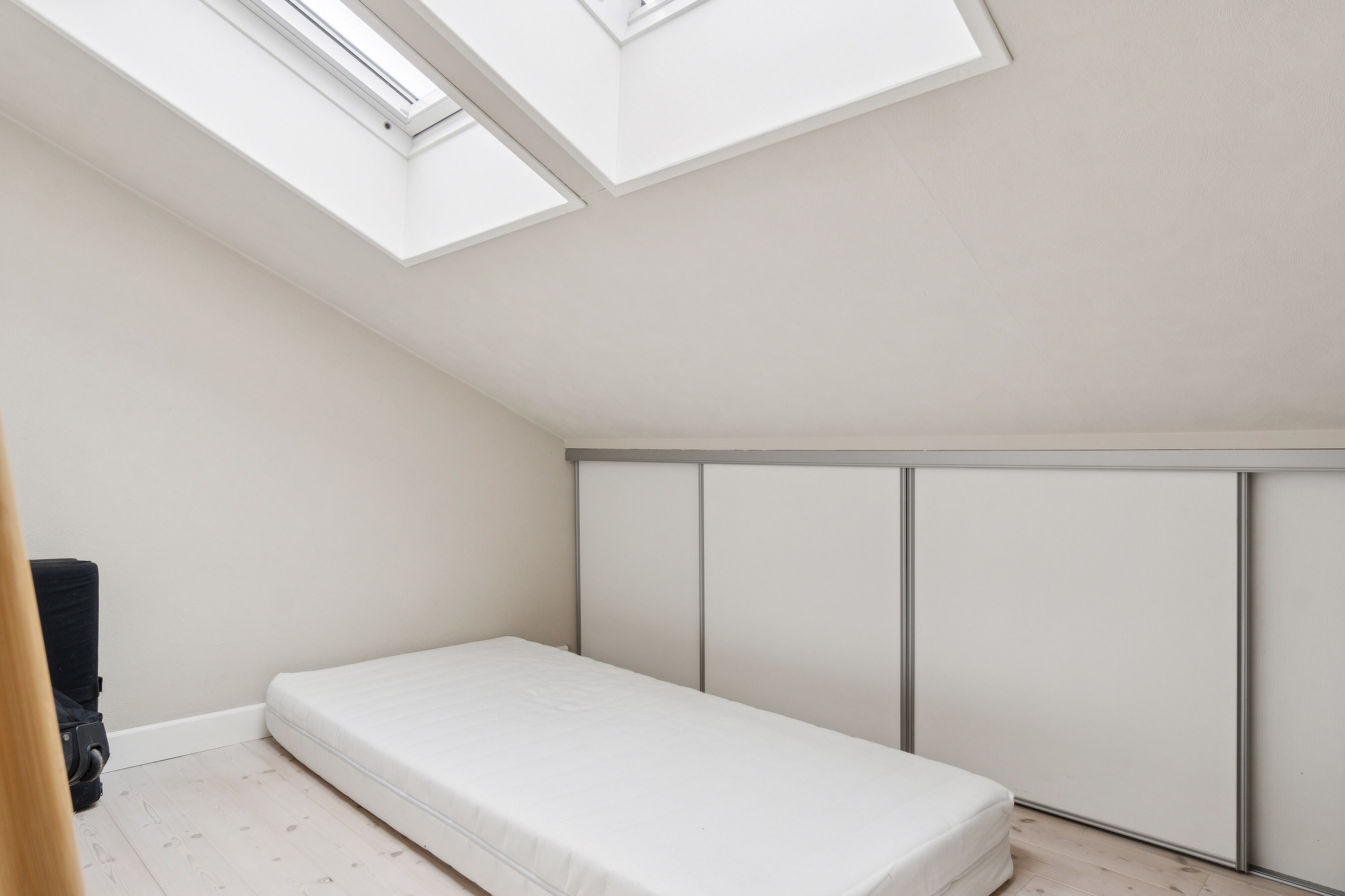 Fremhævet soveværelse billede i fuldskærmstilstand. Billede af Kirkestræde 12, 3700 Rønne