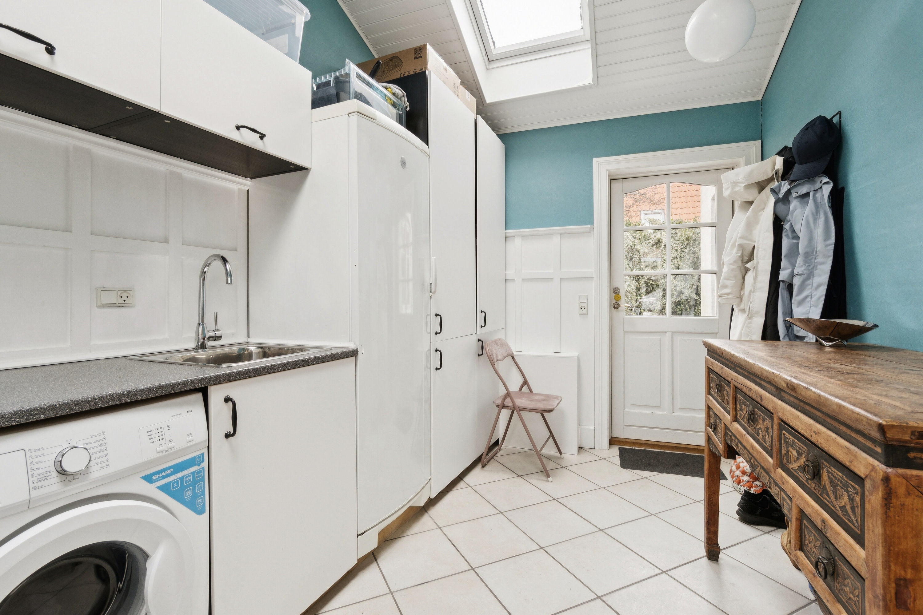 Fremhævet bryggers billede i fuldskærmstilstand. Billede af Kirkestræde 12, 3700 Rønne