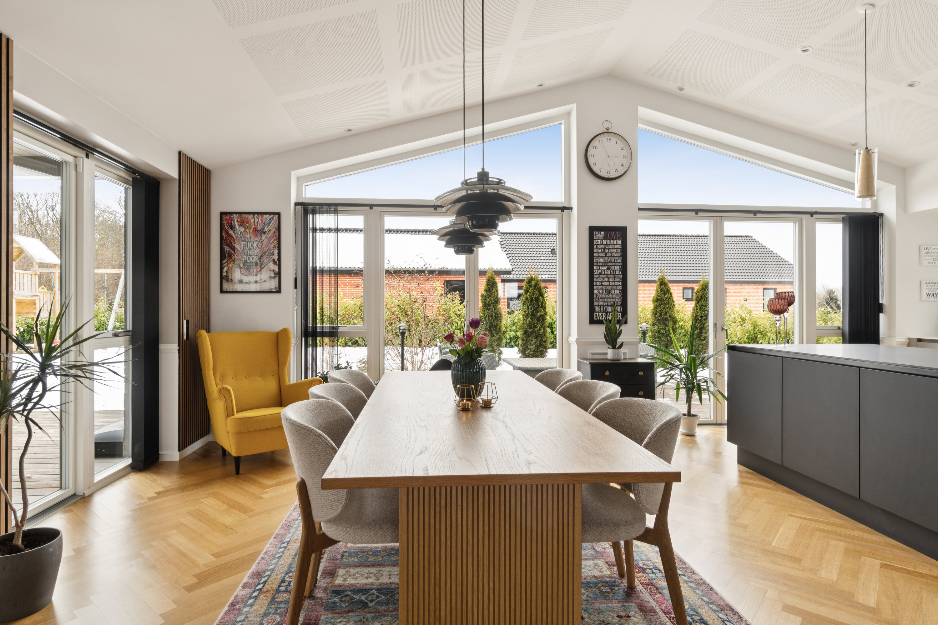 Fremhævet spisestue billede i fuldskærmstilstand. Billede af Solbjerggårdsvej 19, 4281 Gørlev