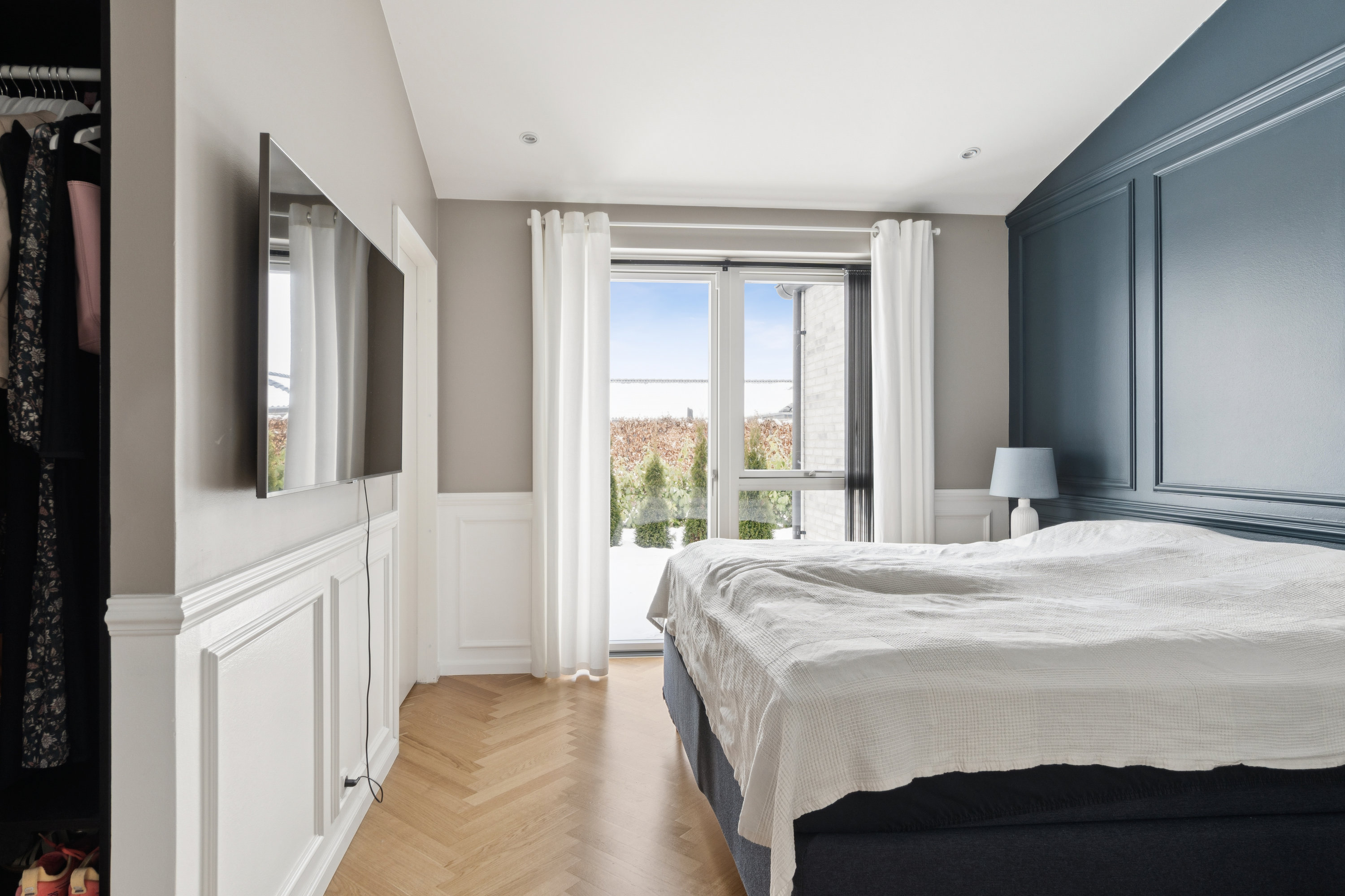 Fremhævet soveværelse billede i fuldskærmstilstand. Billede af Solbjerggårdsvej 19, 4281 Gørlev