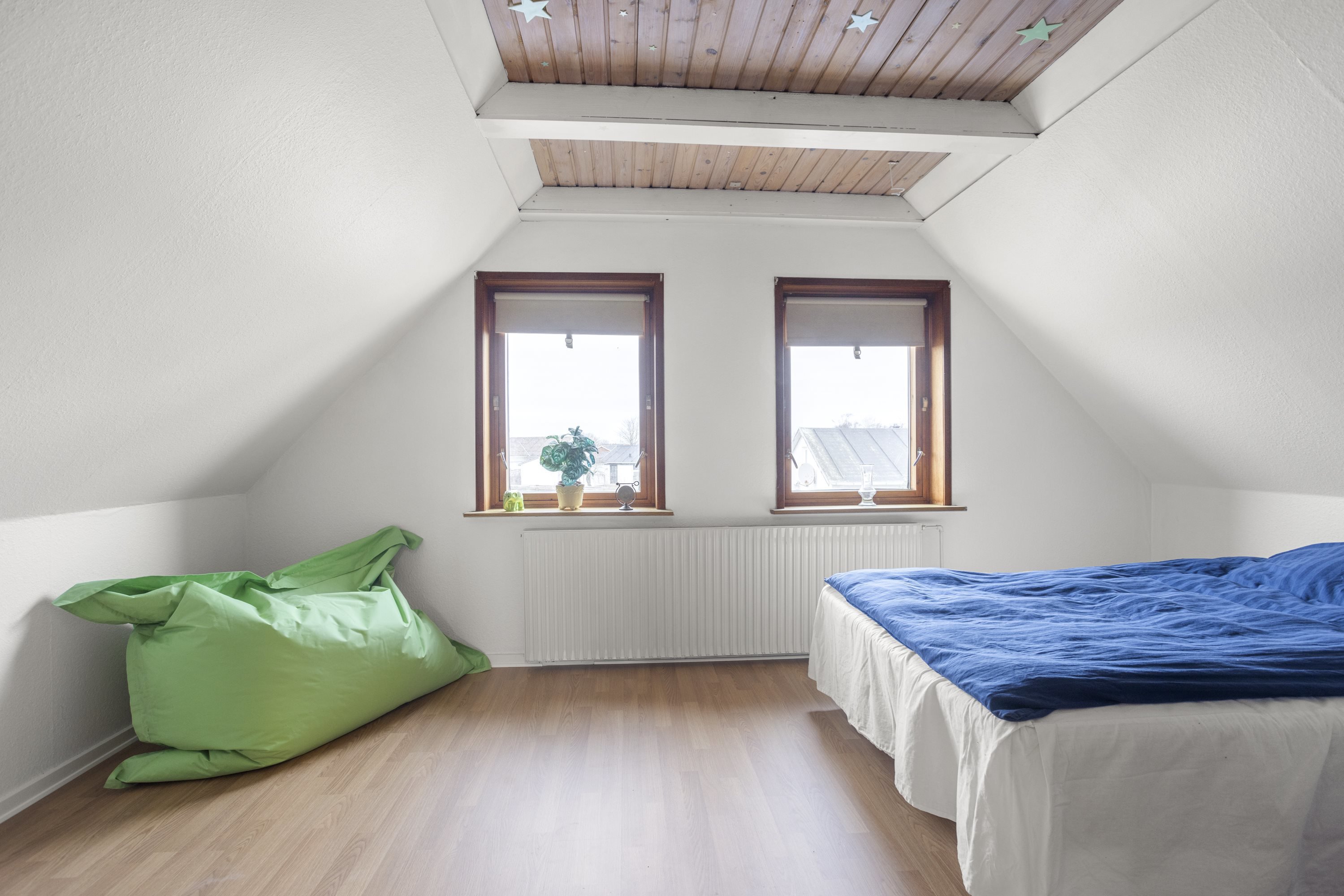 Fremhævet  billede i fuldskærmstilstand. Billede af Stationsvej 15, 9970 Strandby