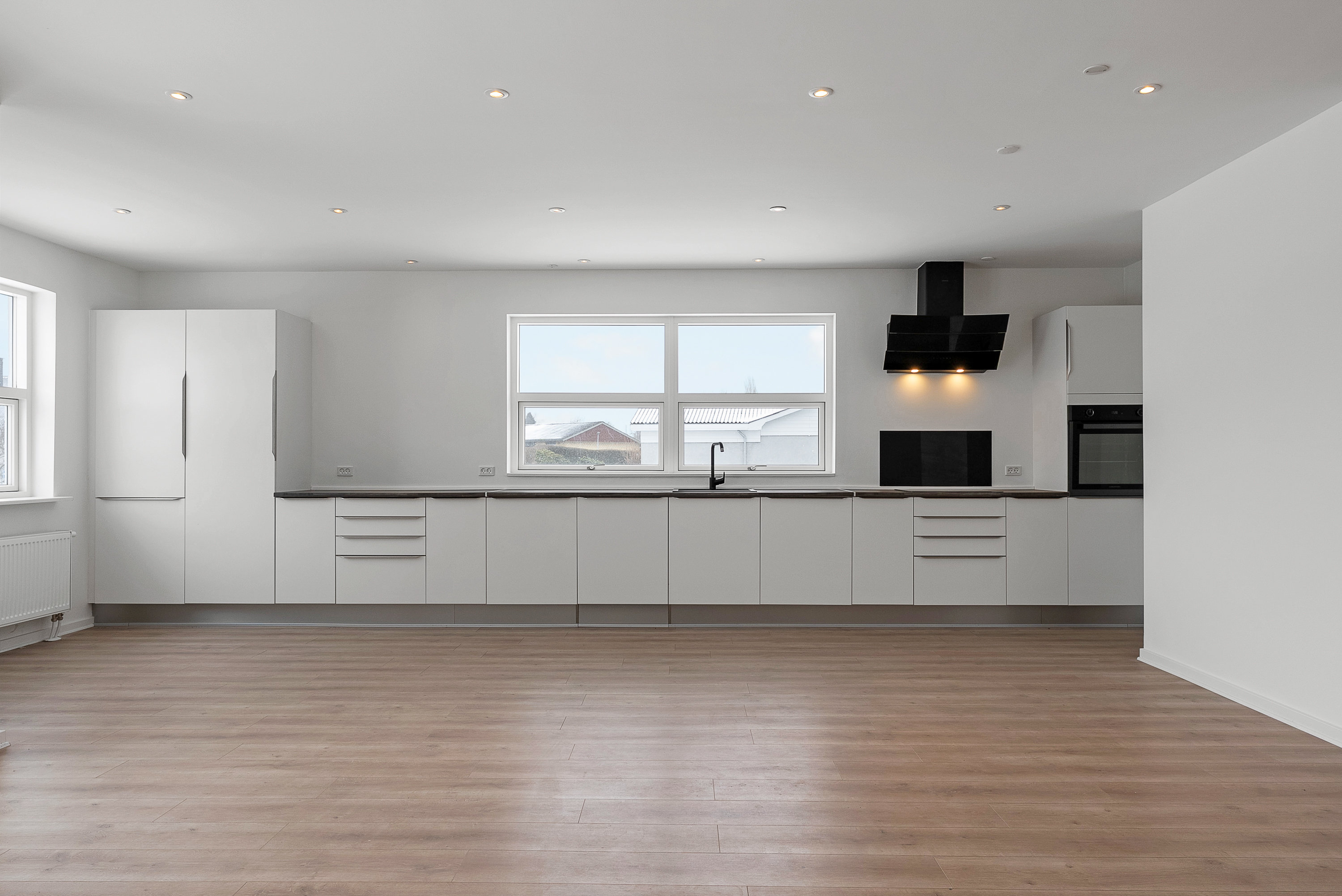 Fremhævet køkken billede i fuldskærmstilstand. Billede af Saugstedgårdsvej 16, 5600 Faaborg