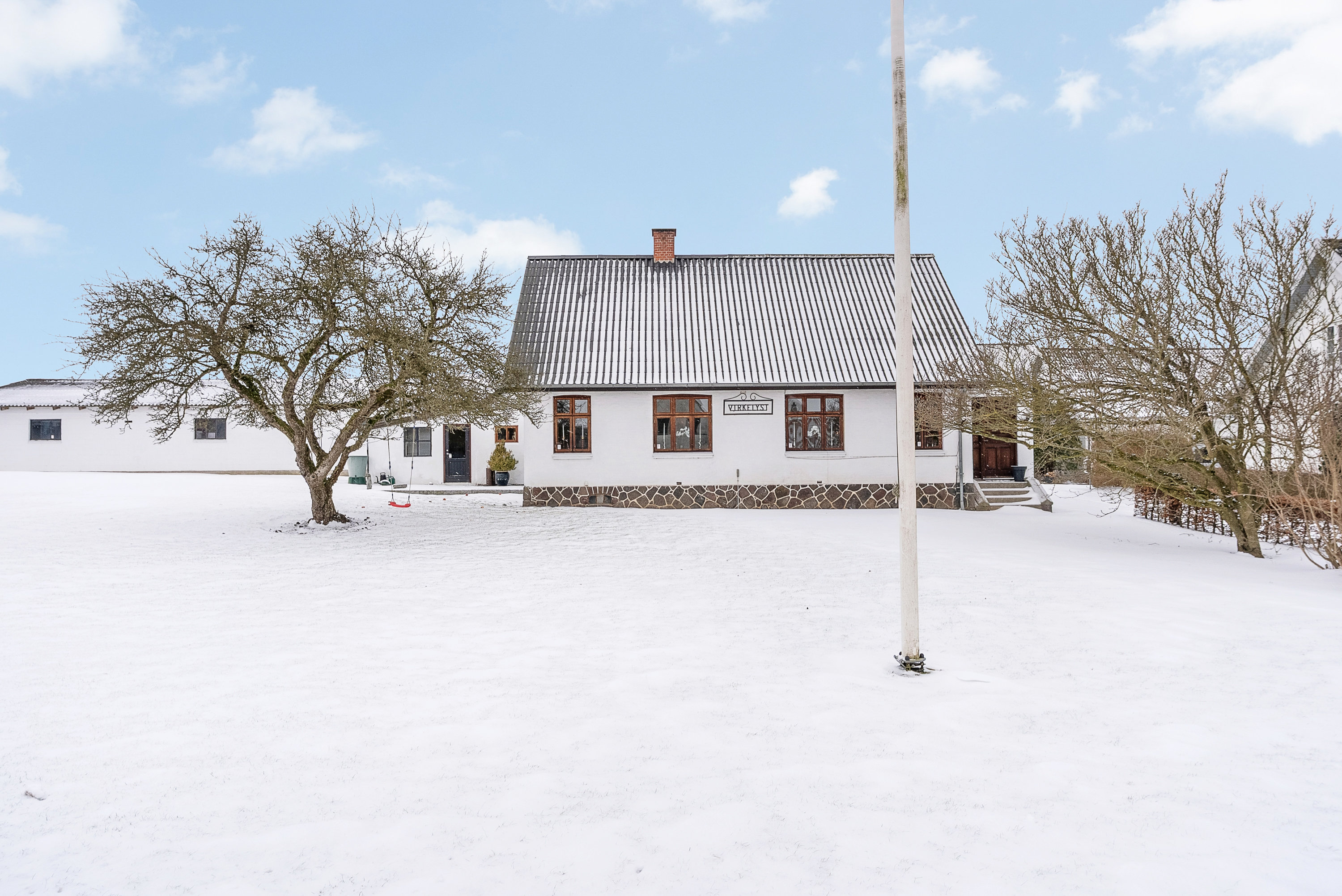 Fremhævet facade billede i fuldskærmstilstand. Billede af Assensvej 391, Faldsled, 5642 Millinge