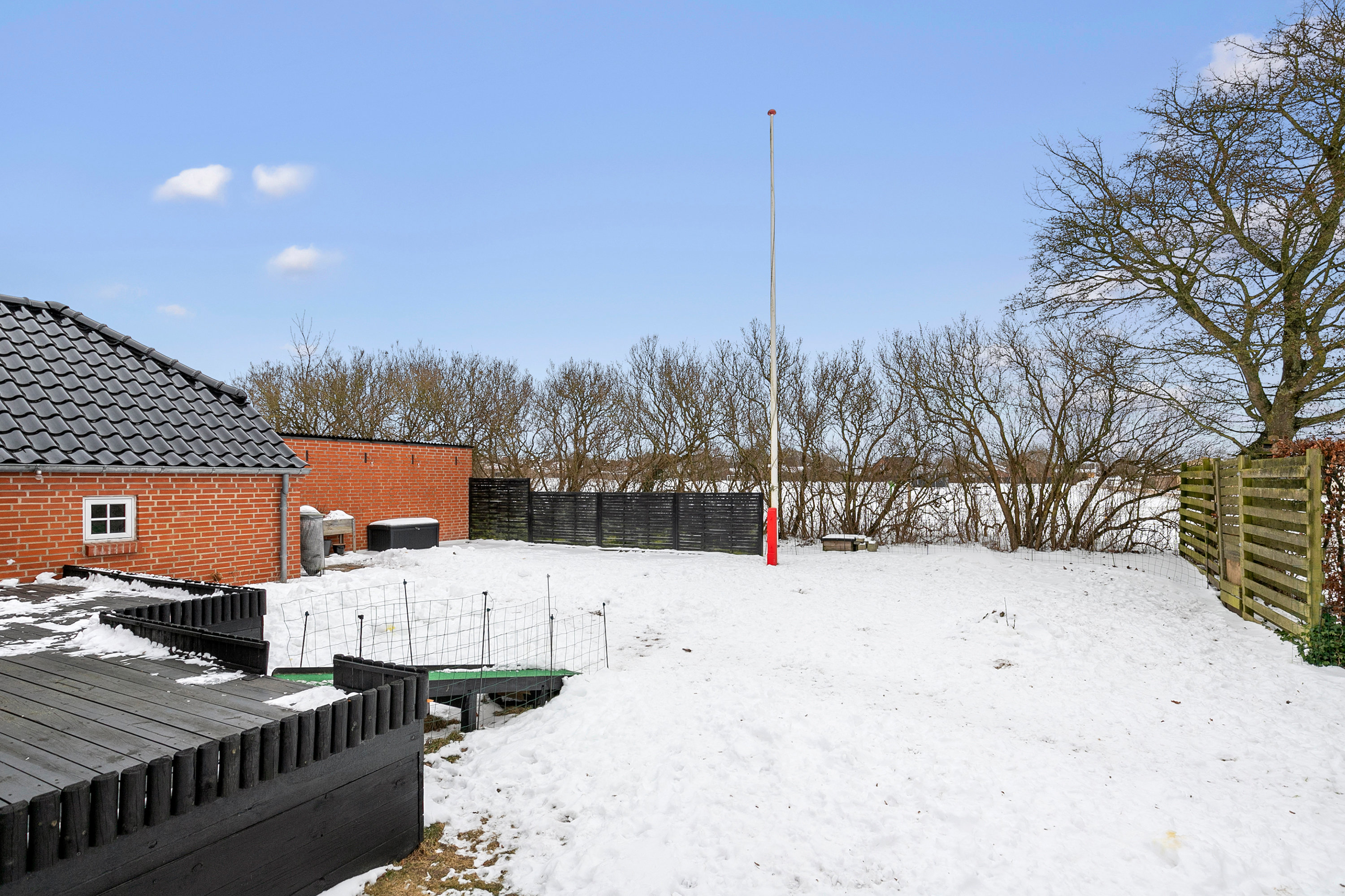 Fremhævet have billede i fuldskærmstilstand. Billede af Nørregade 98, 9700 Brønderslev